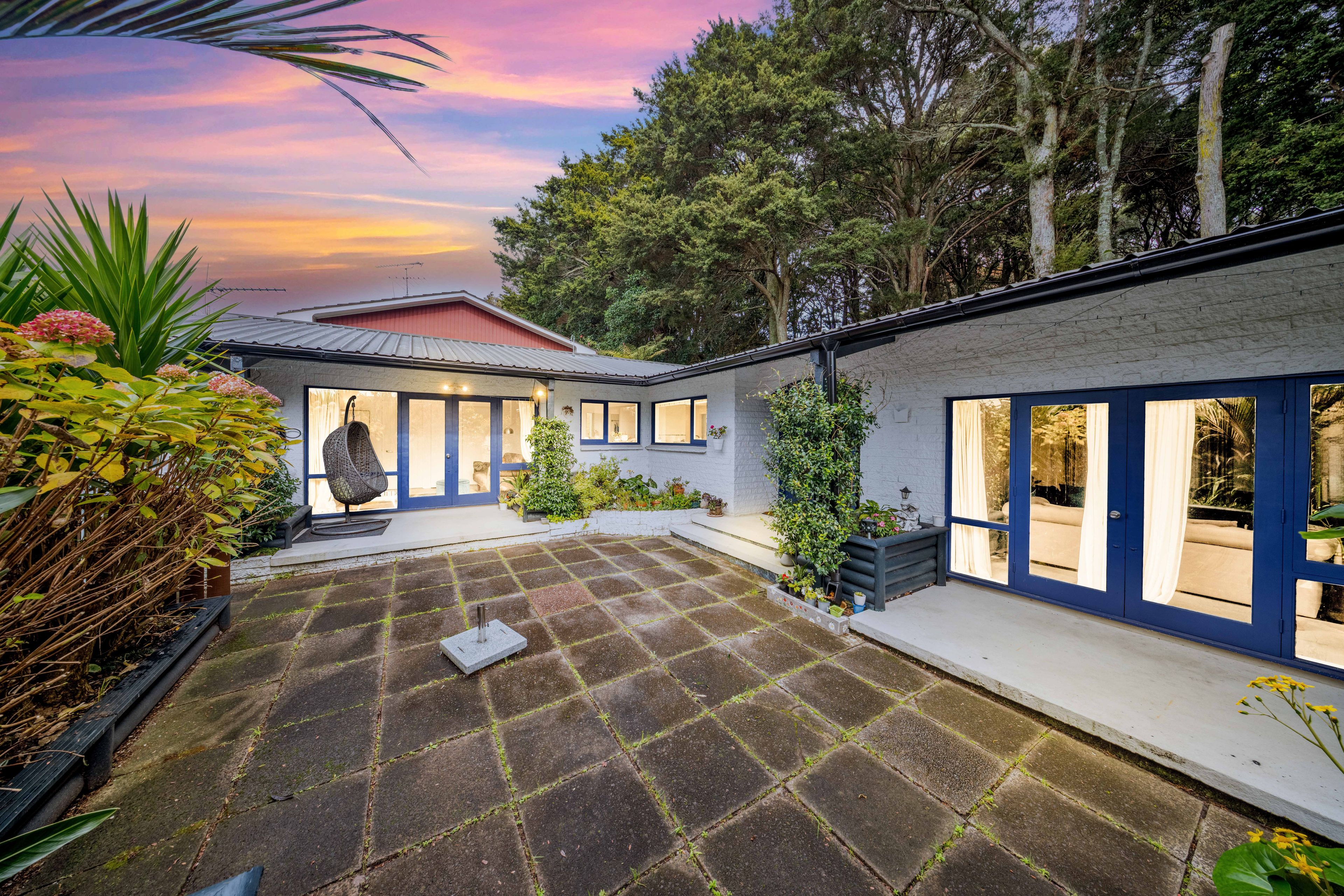 85 David Avenue, Hill Park, Manukau City