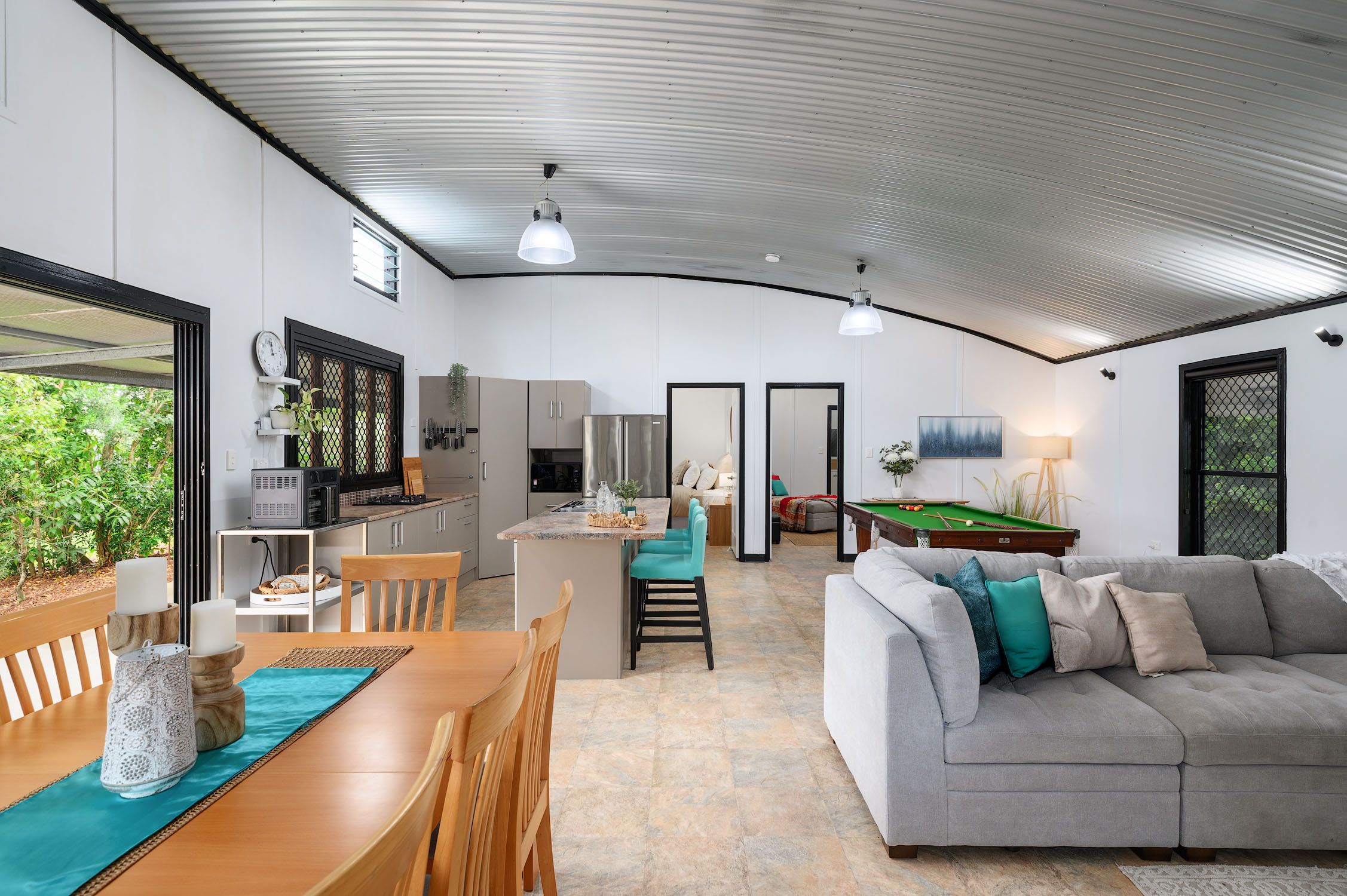 21 Canberra Avenue — photo 7 of 19