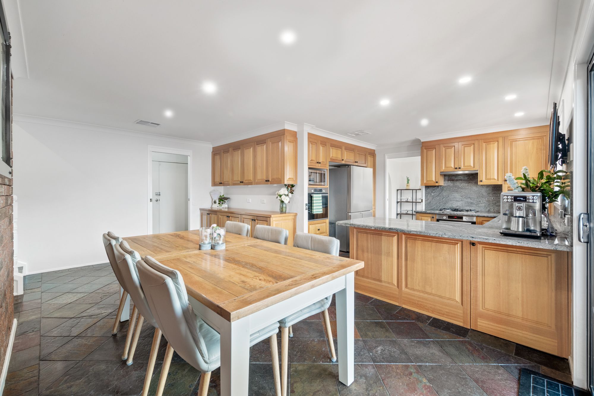 61 Trobriand Crescent, Glenfield, NSW 2167