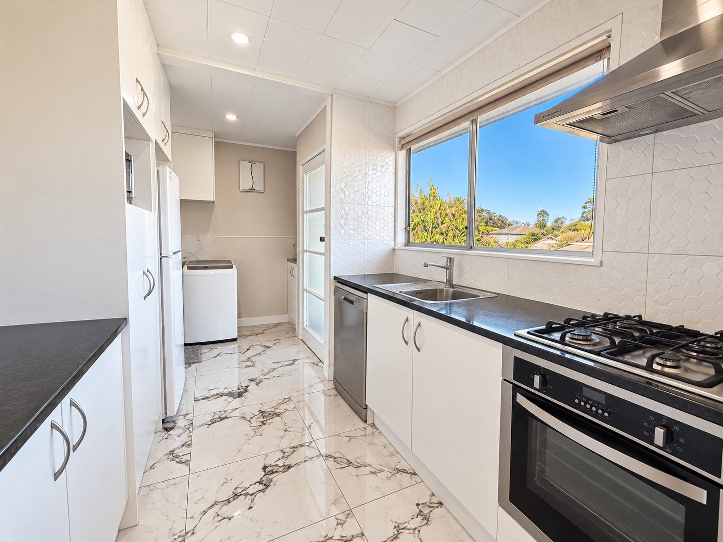 2/17 Charntay Avenue, Clover Park, Manukau City