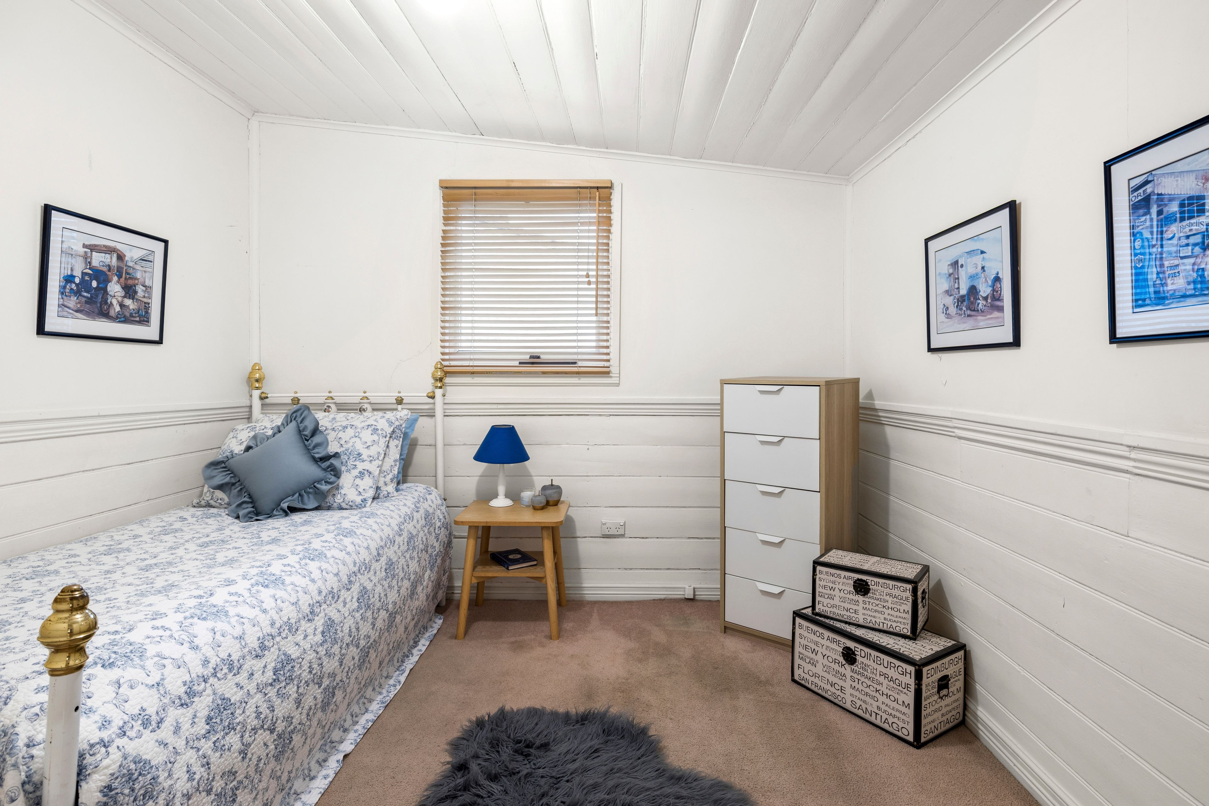 42 Hutton Street — photo 7 of 17
