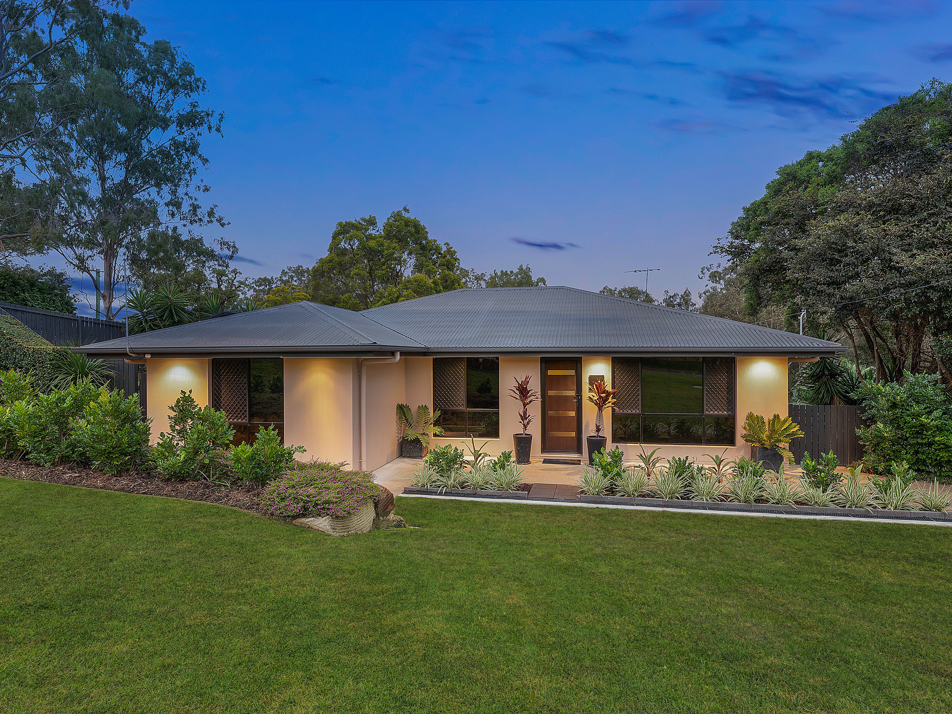10 Princess Street, Churchill, QLD 4305