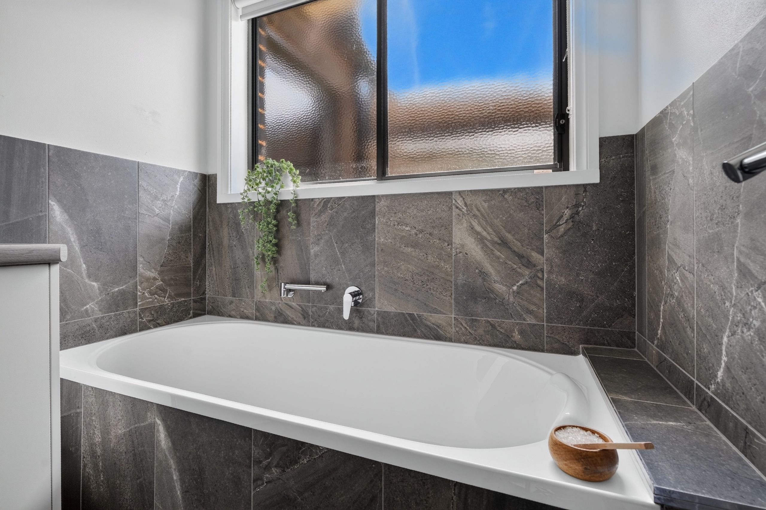 15 Swallow Street — photo 19 of 22