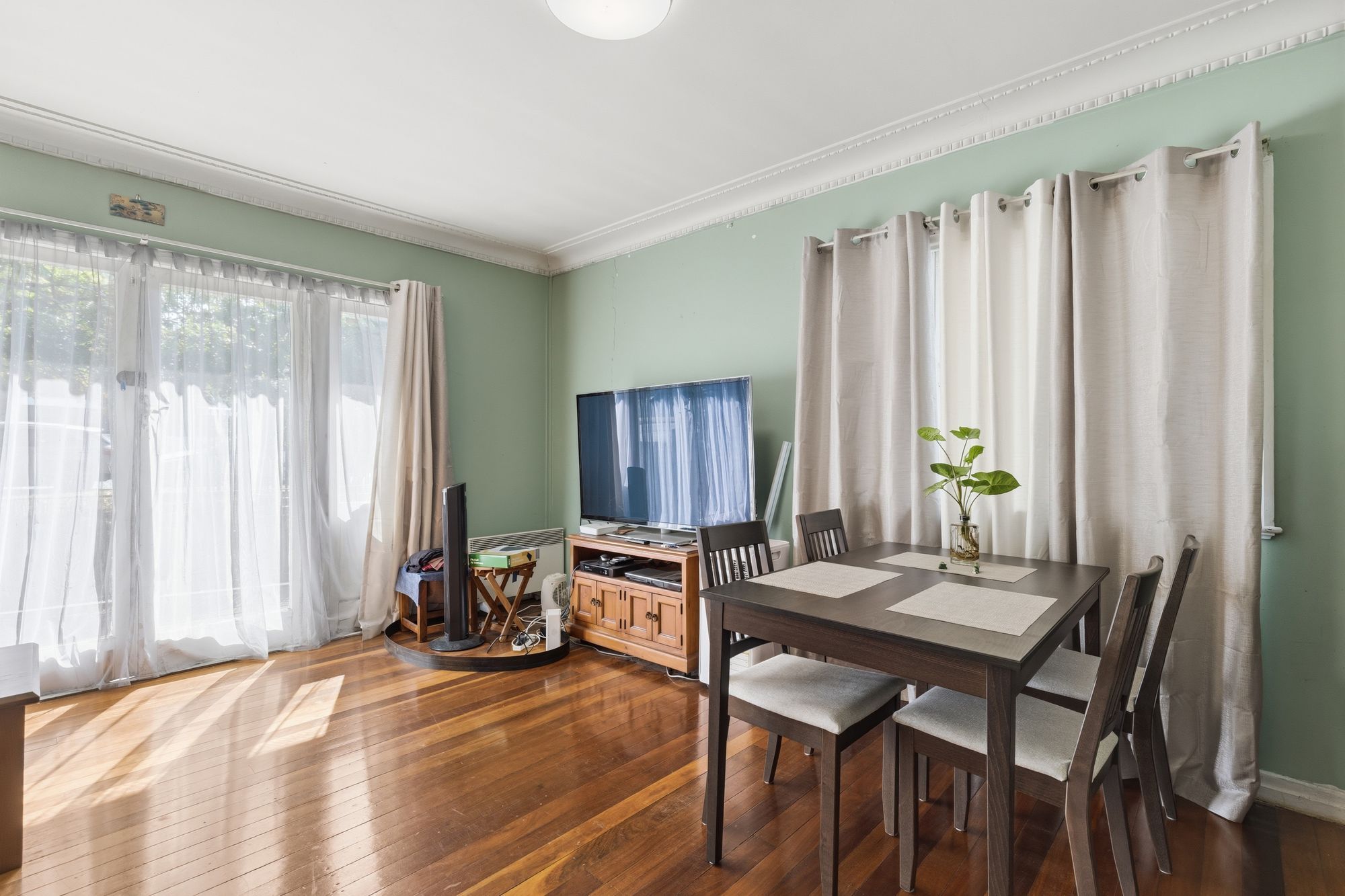 41 Weaver Street, Coopers Plains, QLD 4108