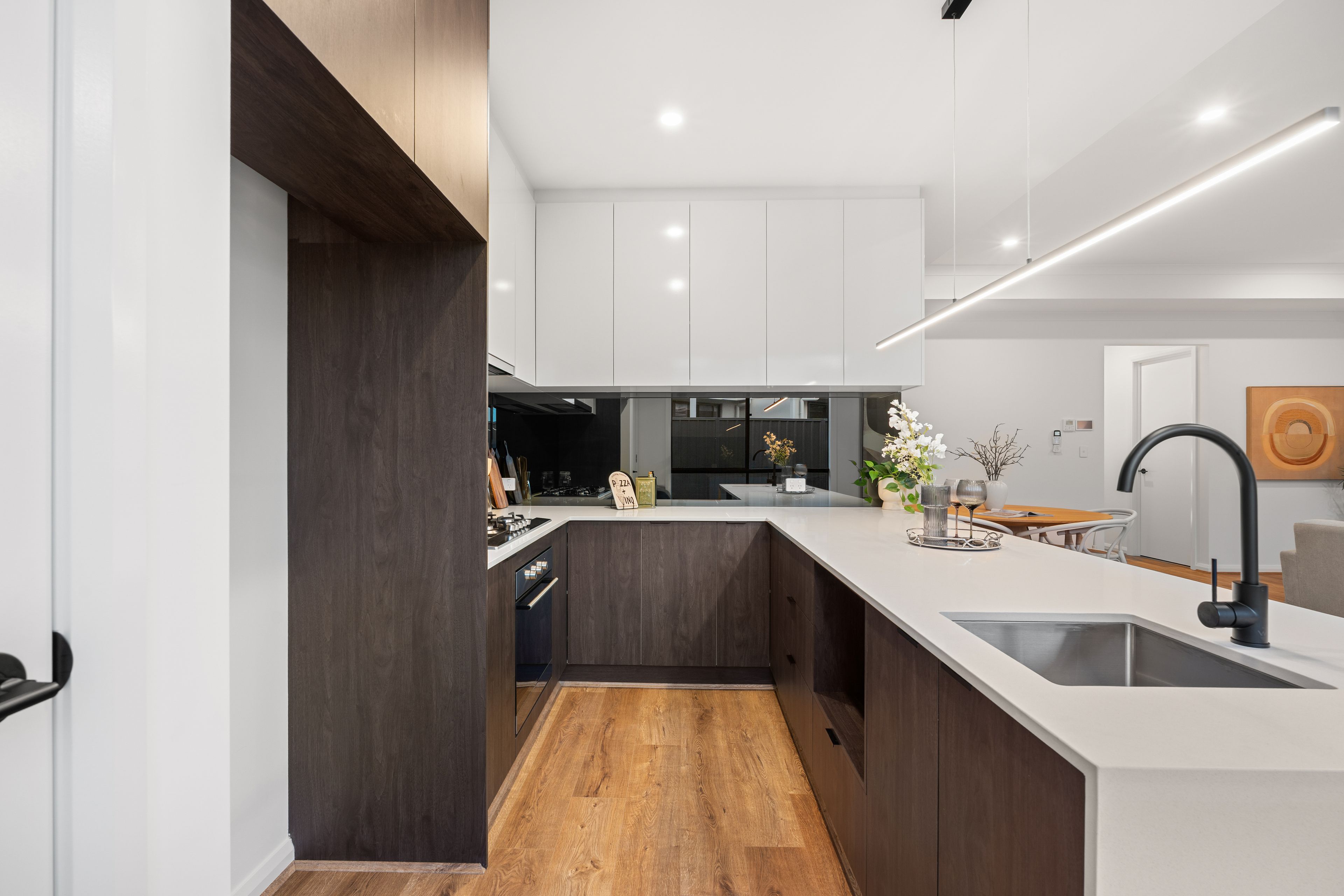 11 Raffles Crescent — photo 3 of 22