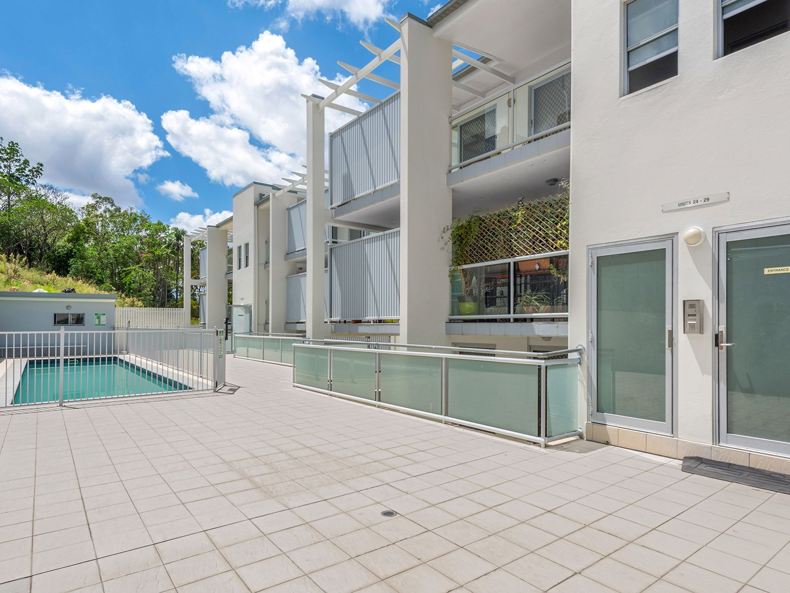 108 Nicholson Street, Greenslopes QLD 4120