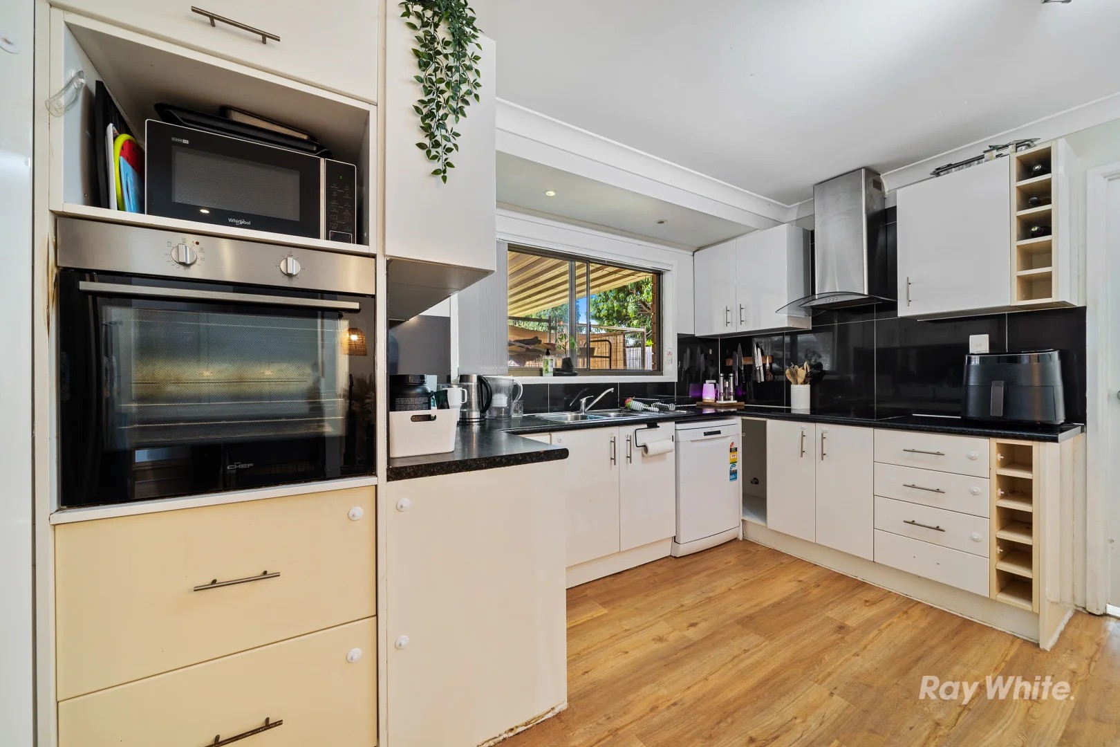 7 Twilight Court, Regents Park, QLD 4118