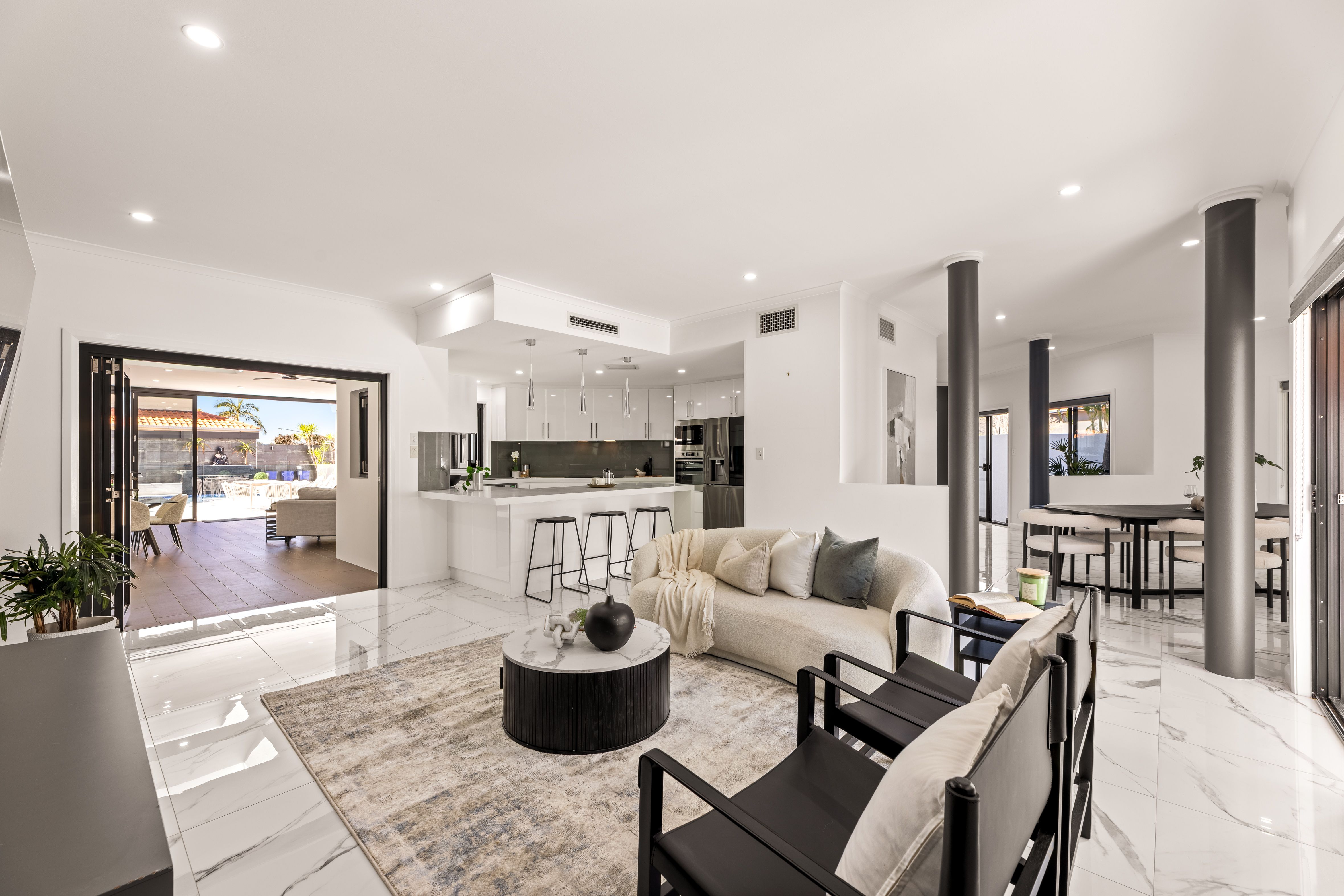 8 Lomandra Place — photo 9 of 27