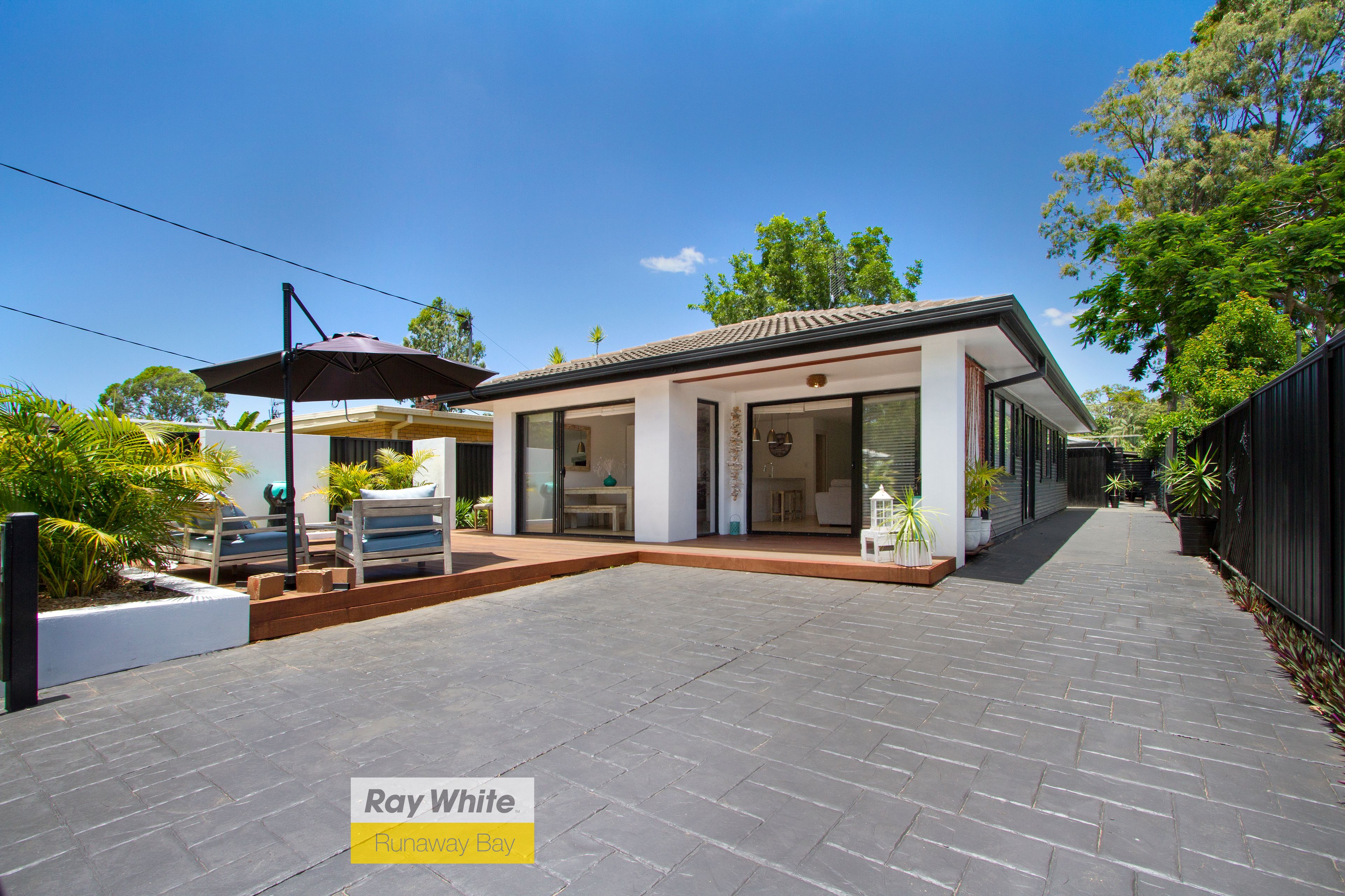 31 Turana Street, Coombabah, QLD 4216