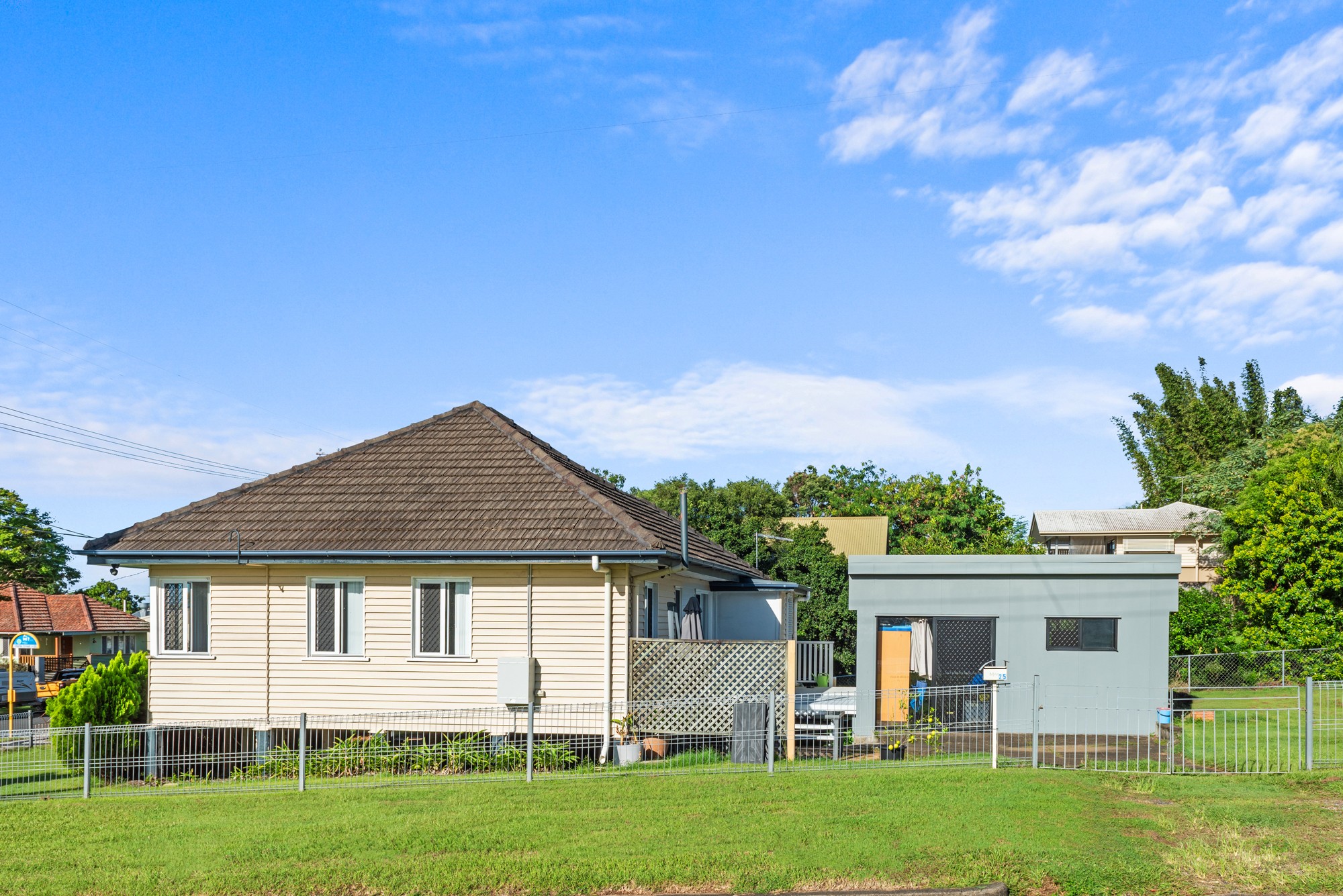 25 Wattle Street, Stafford Heights, QLD 4053