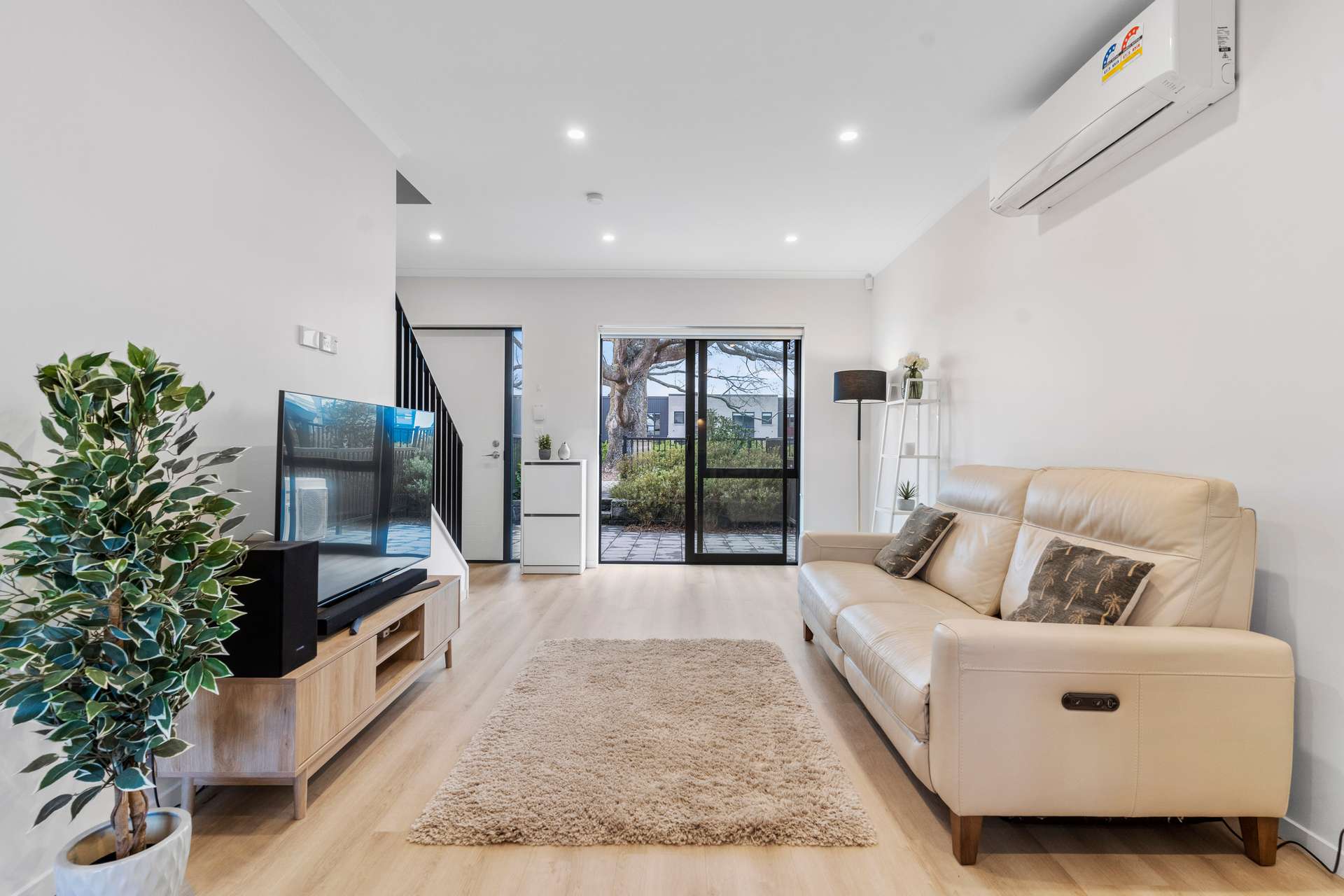 24 Nganui Avenue photo 6