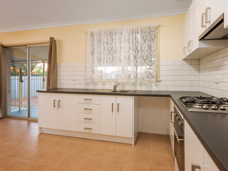 19 Newhaven Street, Mount Tarcoola, WA 6530