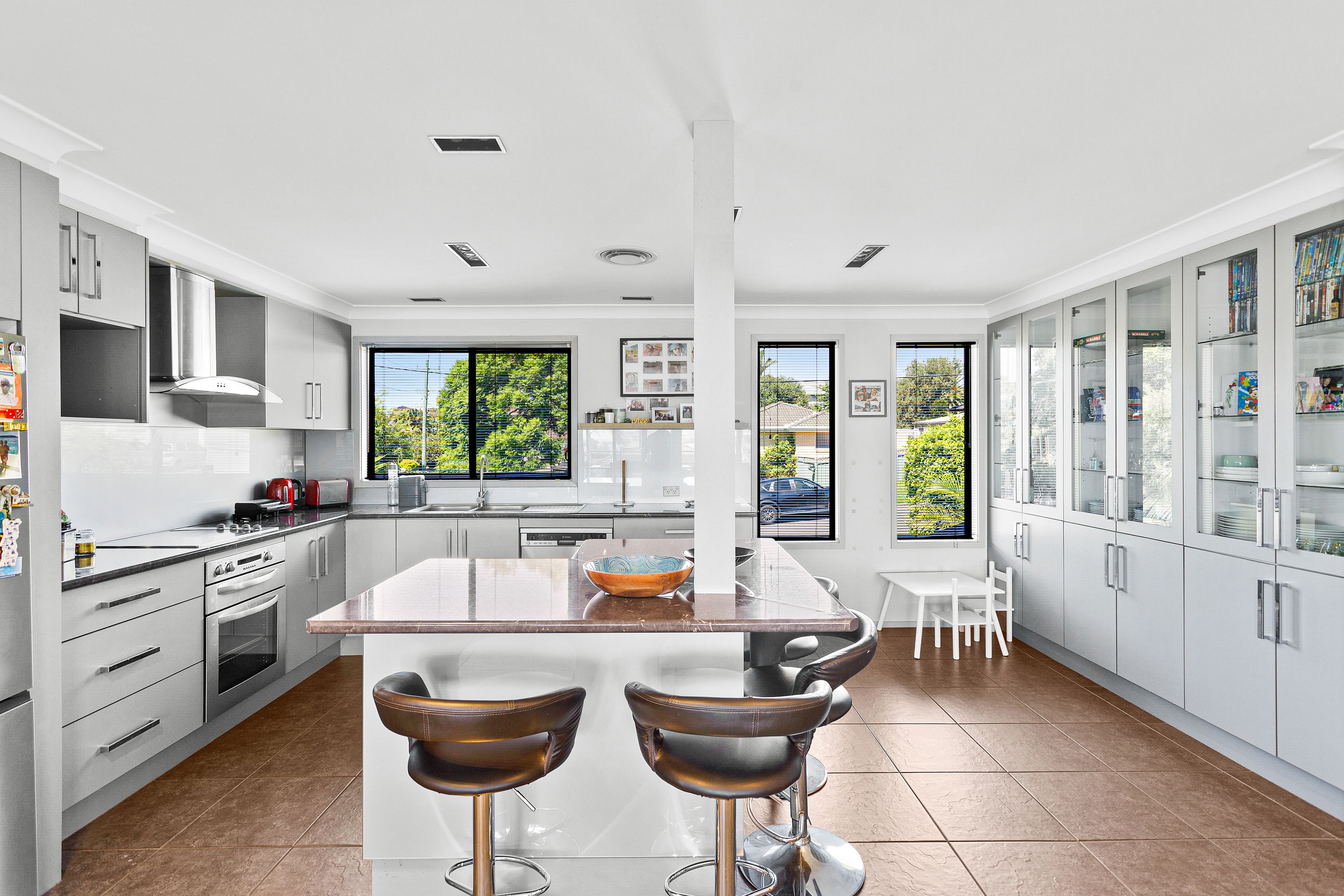 10 Hayes Avenue, Mount Warrigal, NSW 2528 Sold House Ray White