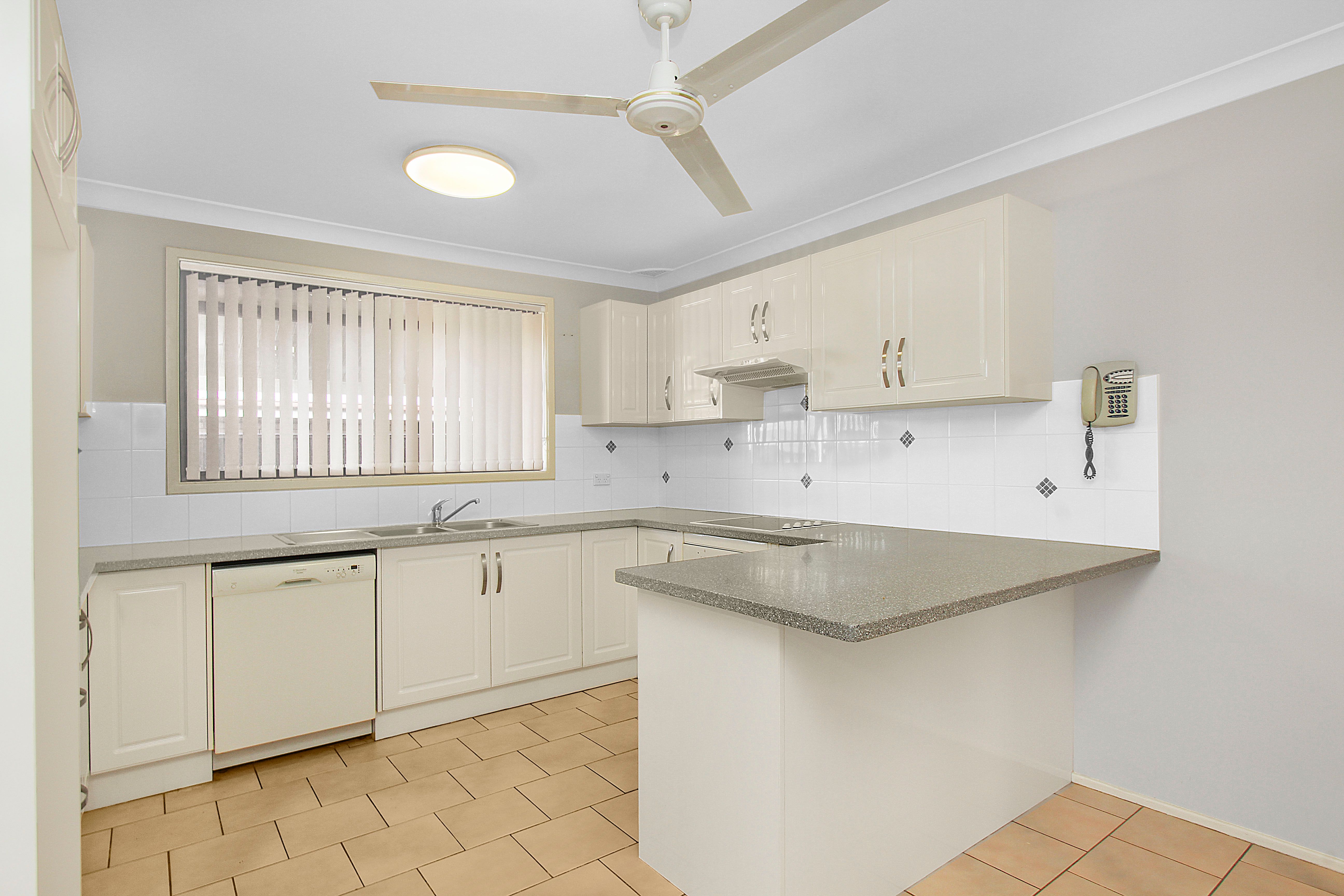 15 Adelong Close, Wakeley, NSW 2176