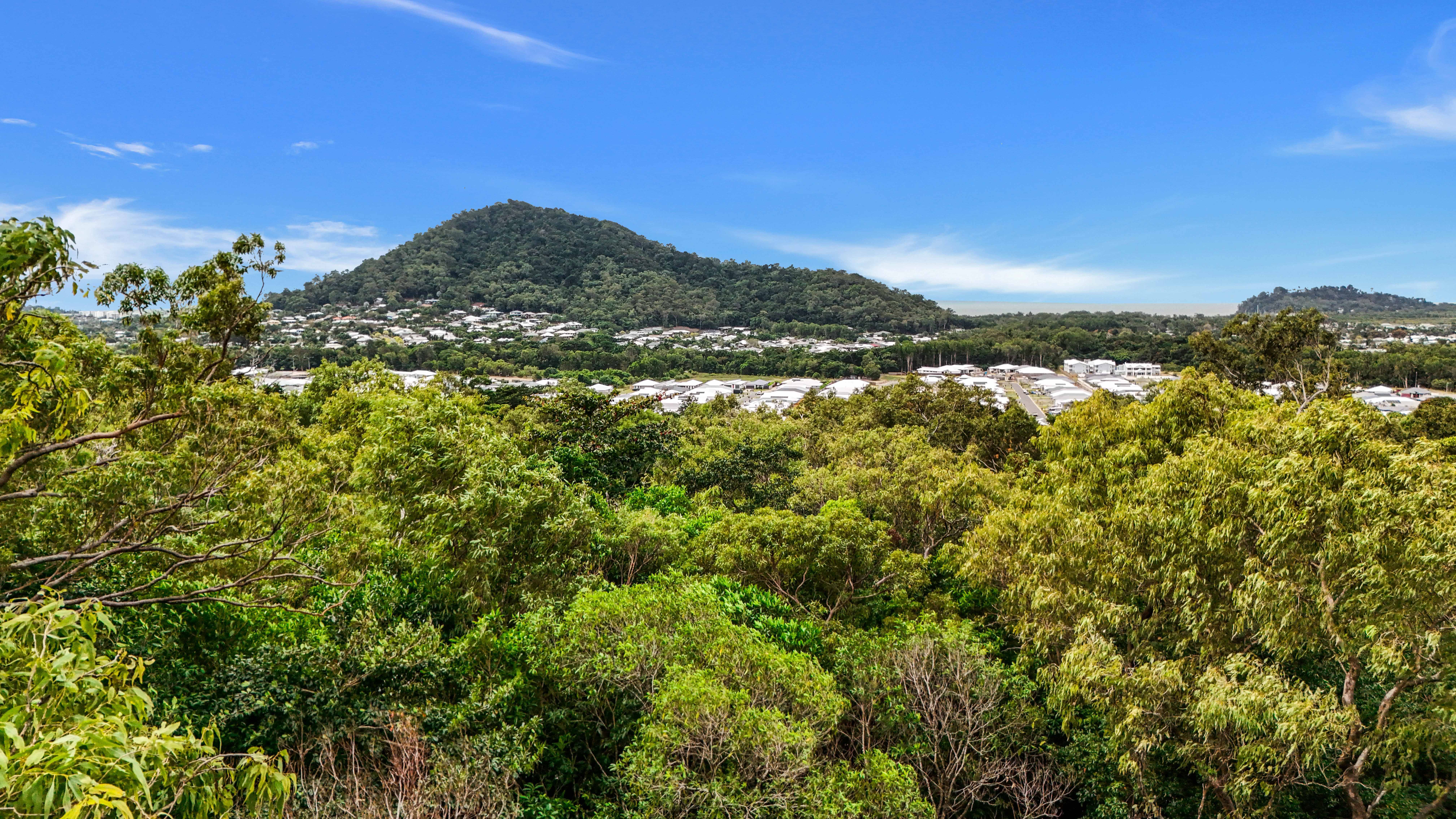 137-139 Panguna Street, Trinity Beach, QLD 4879