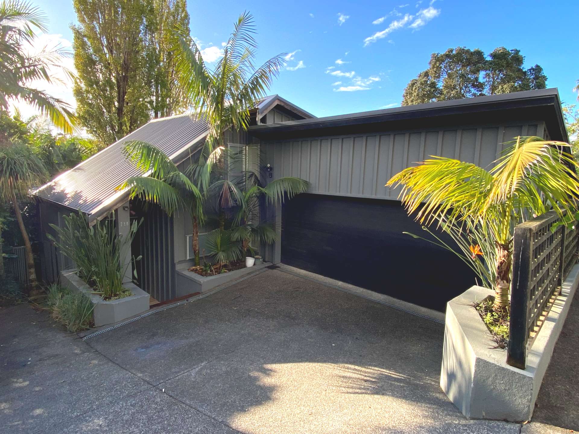 28b Godden Crescent photo 21