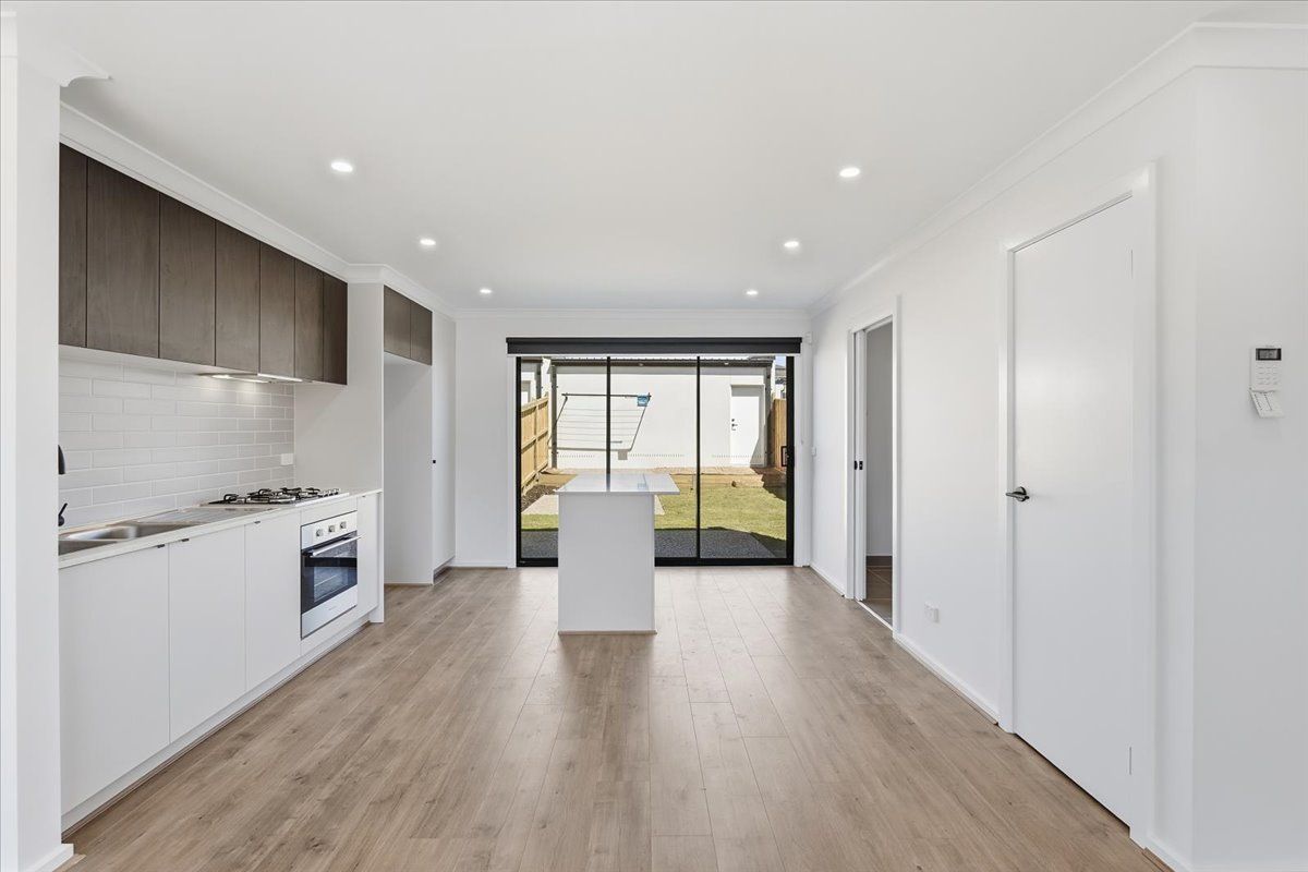 17 Warin Lane, Bacchus Marsh, VIC 3340