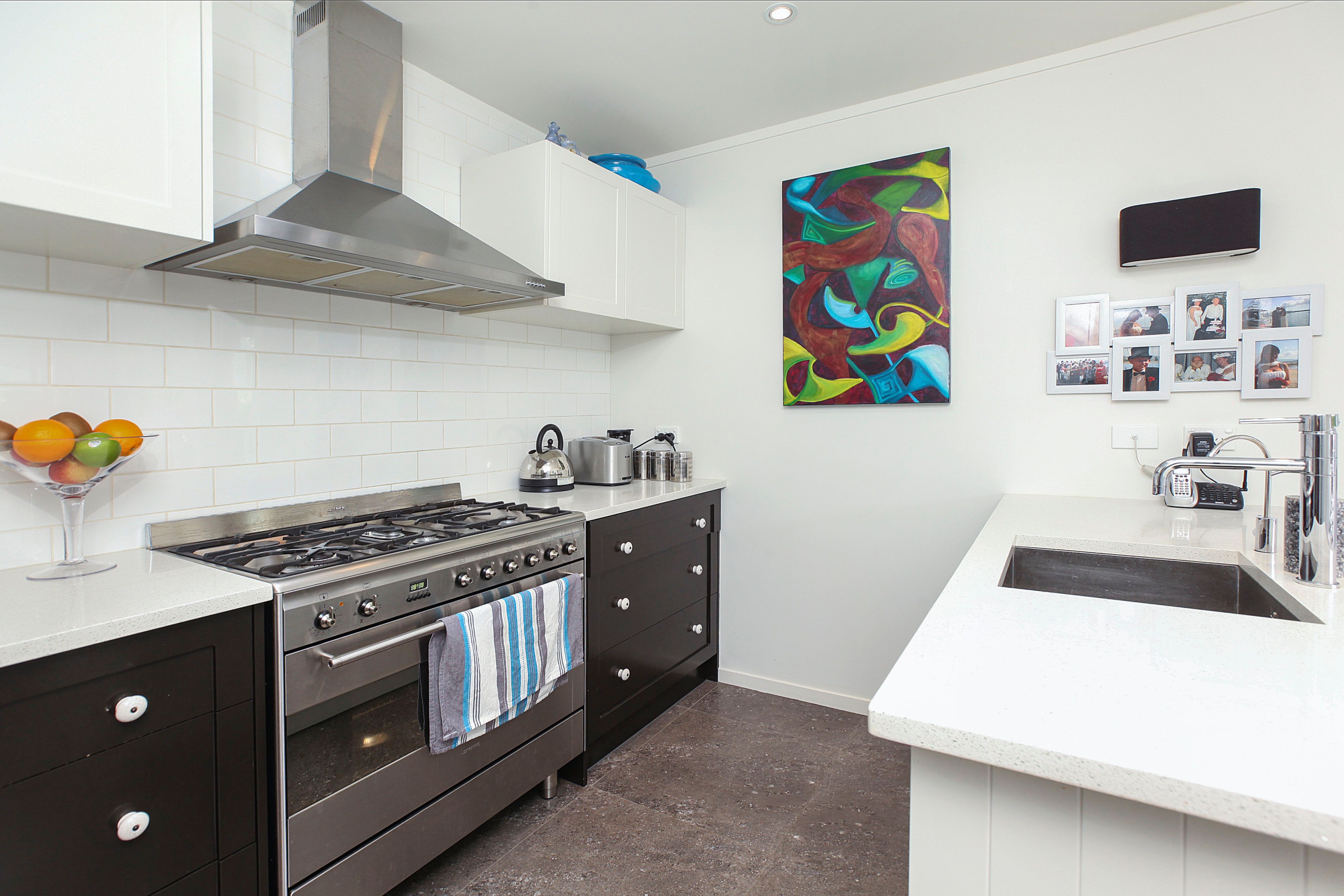 4a Ursula Place, Half Moon Bay, Manukau City