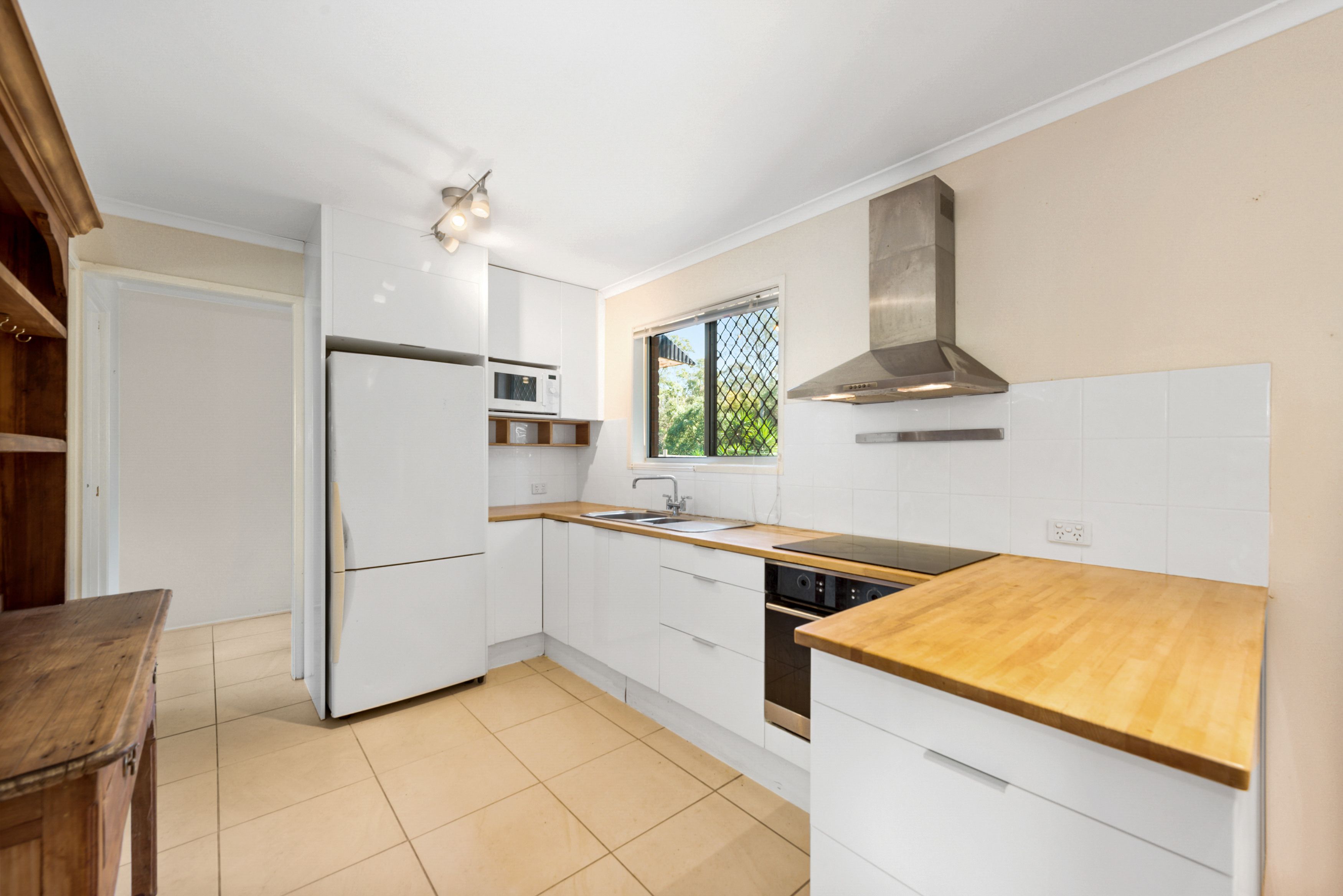 40 Donnegal Drive, Kallangur, QLD 4503