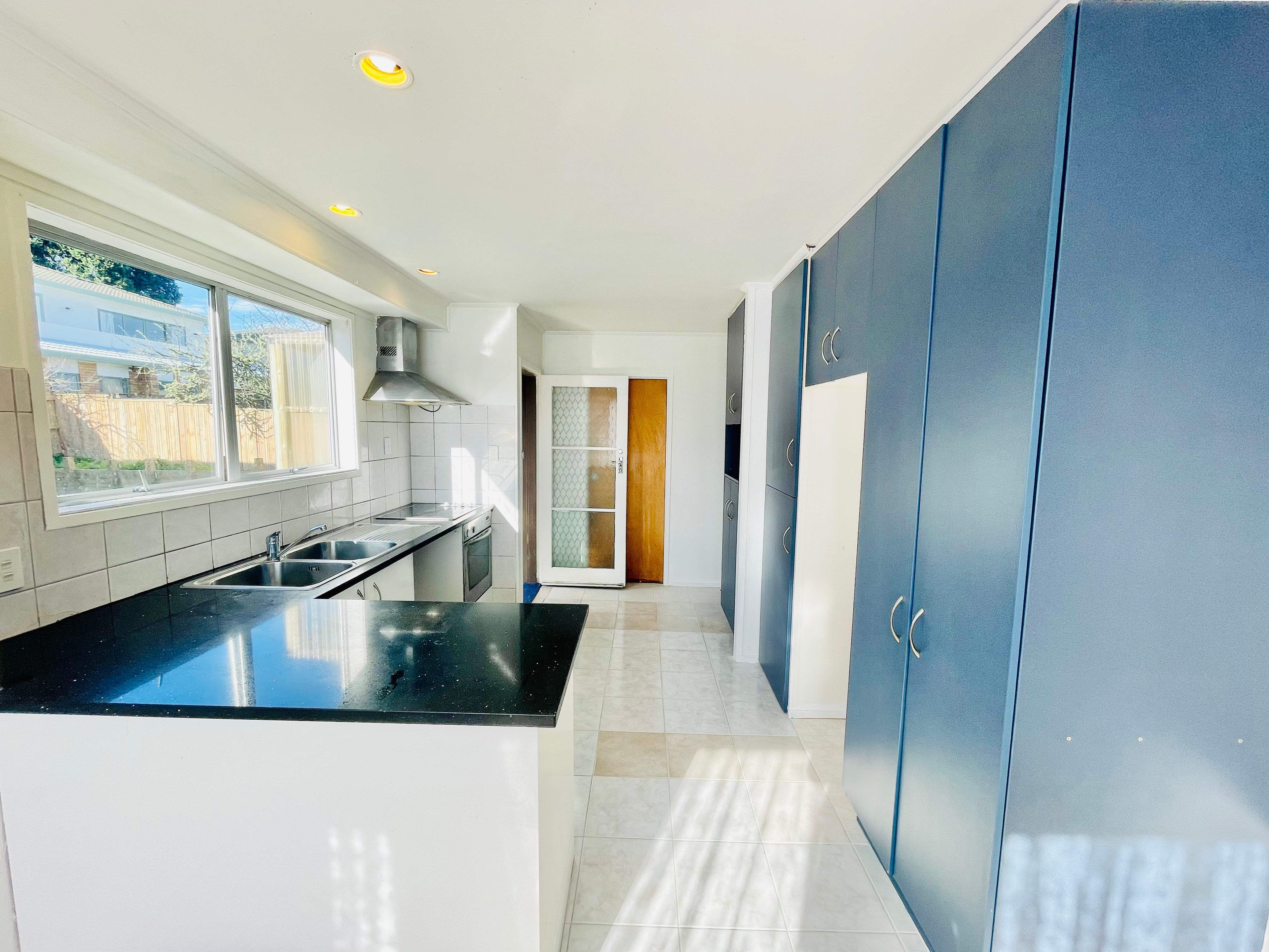 112 The Avenue, Lynfield, Auckland City
