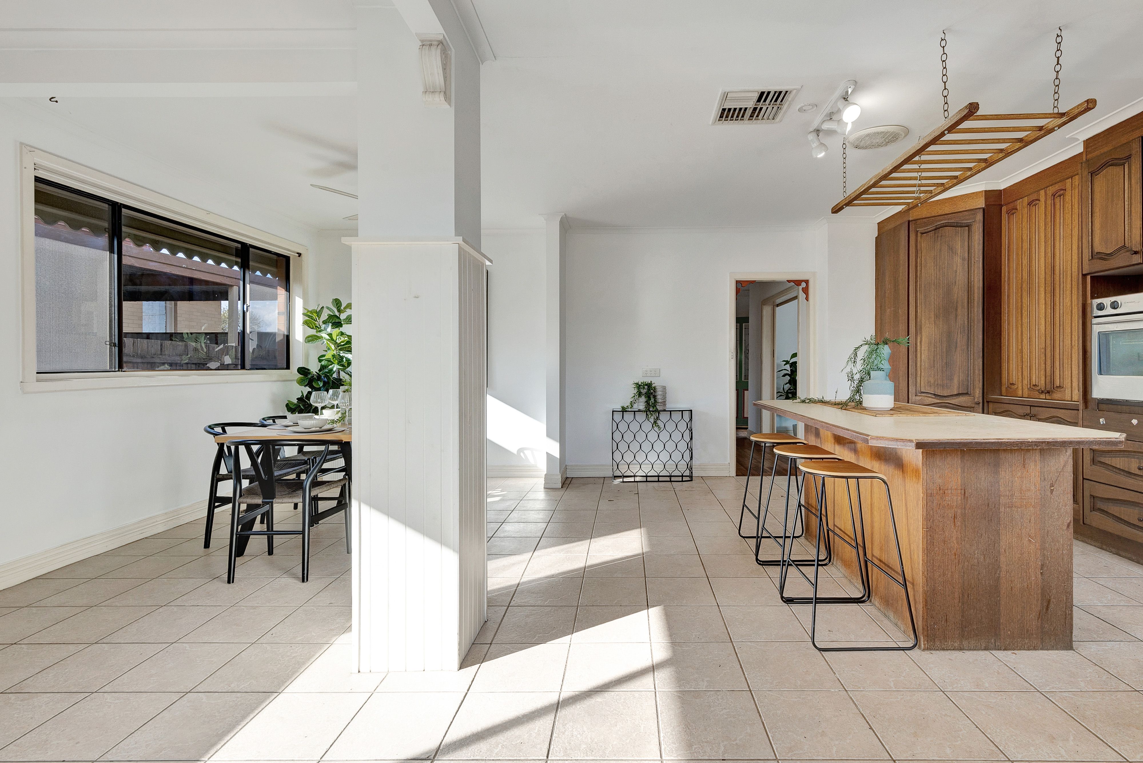11 Plumpton Avenue — photo 10 of 17