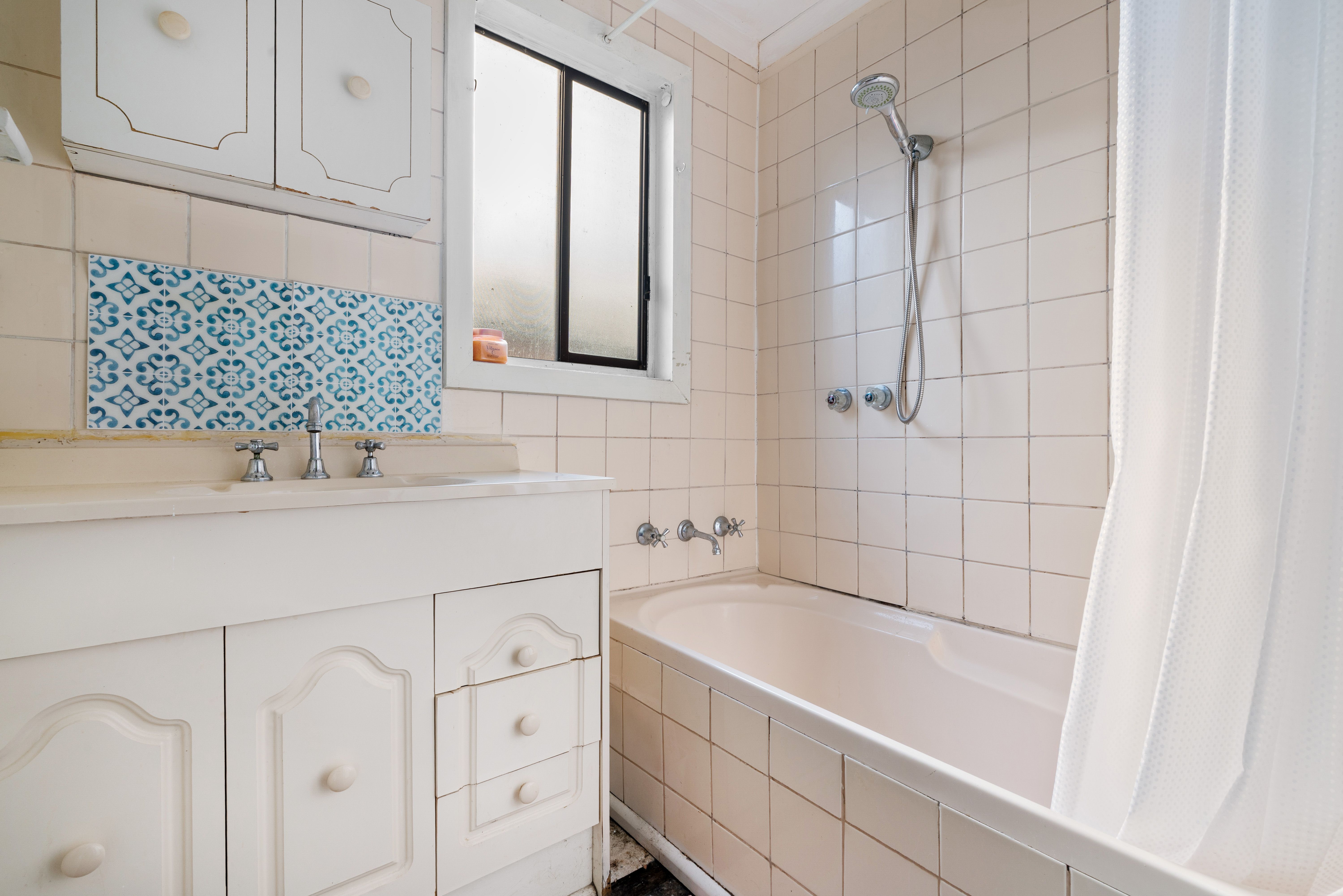 75 Spray Street — photo 7 of 11