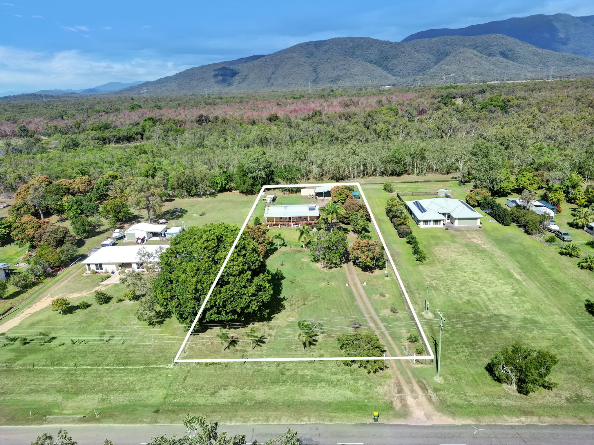 94 Mystic Avenue, Balgal Beach QLD 4816