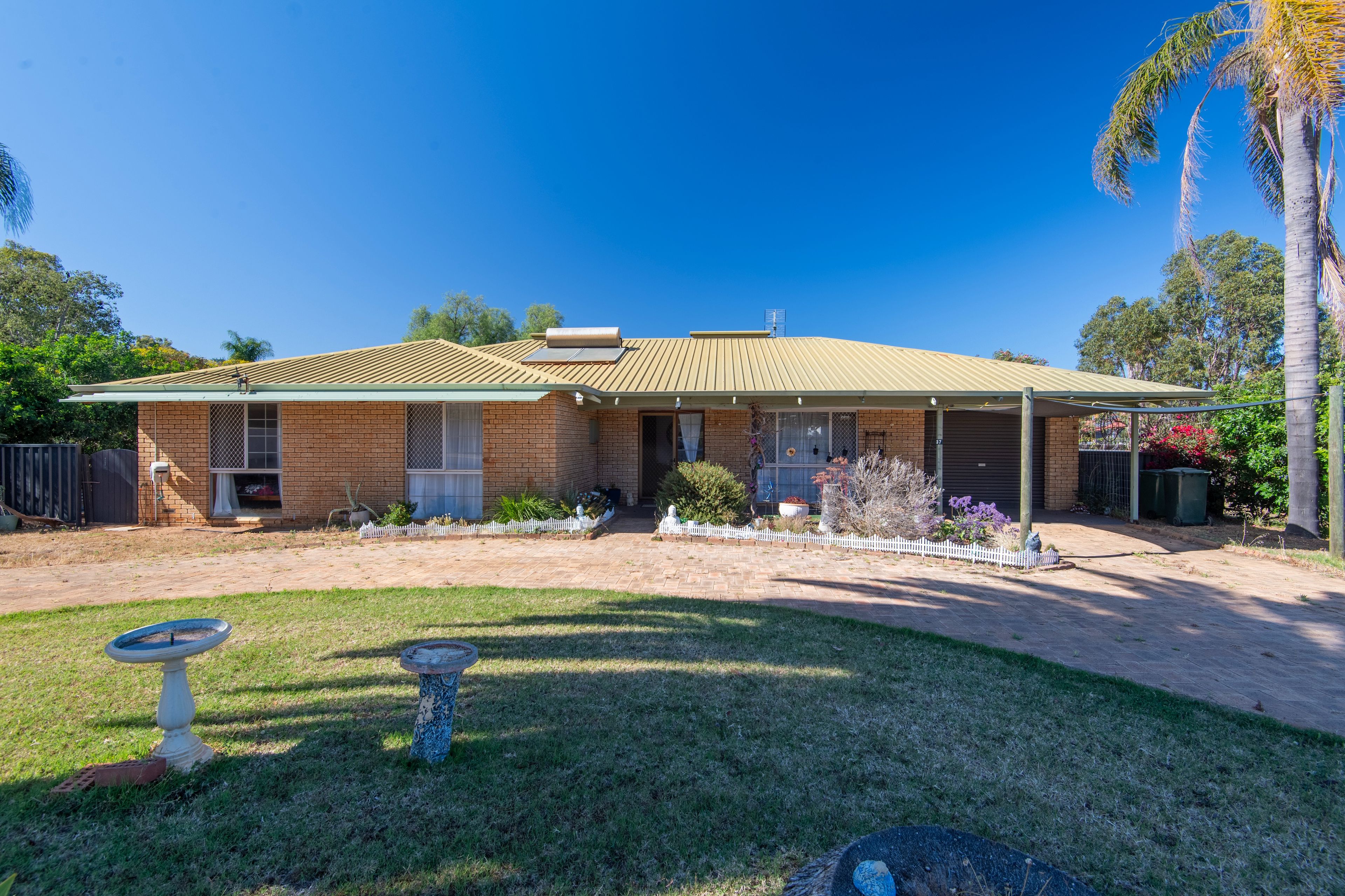37 Bateman Street — photo from Ray White Geraldton Dongara - Geraldton Location