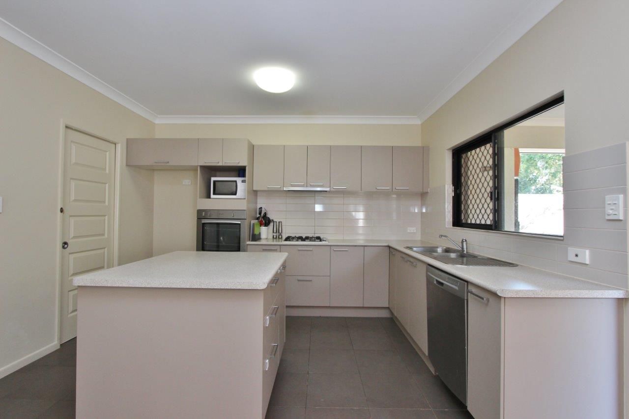 12 Michelia Street, Palm Cove, QLD 4879