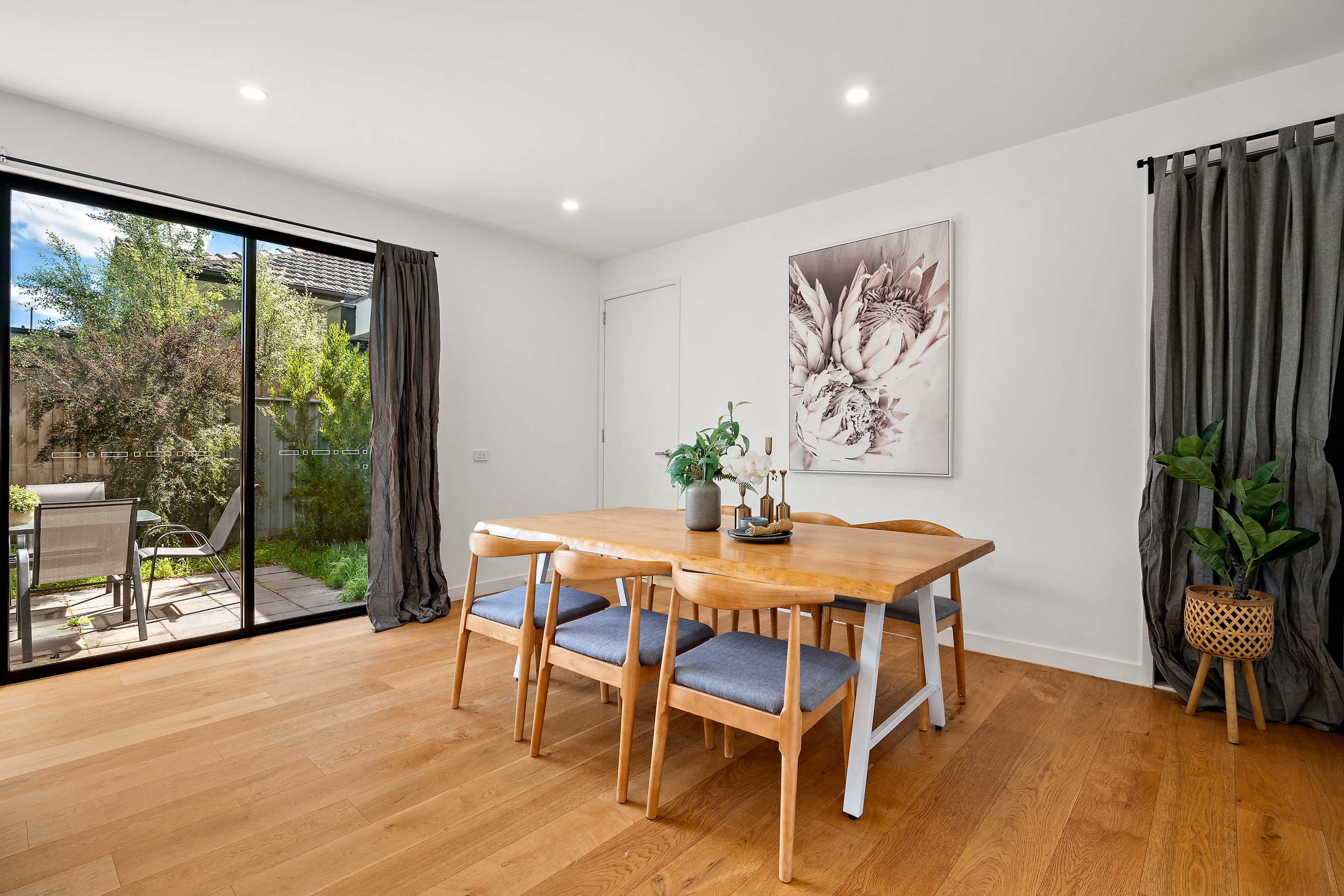 2/7 Madeleine Road, Clayton, VIC 3168