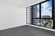 1206/2 Como Crescent, Southport, QLD 4215