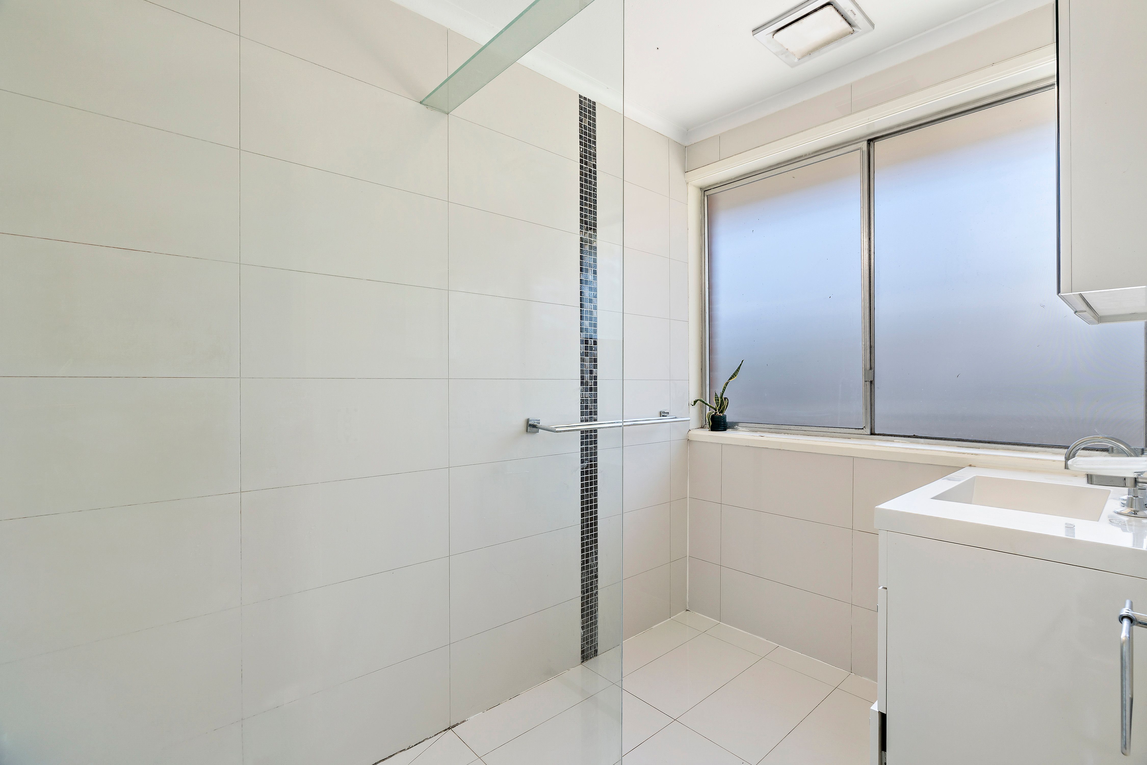 2/21 Logie Street, Oakleigh, VIC 3166