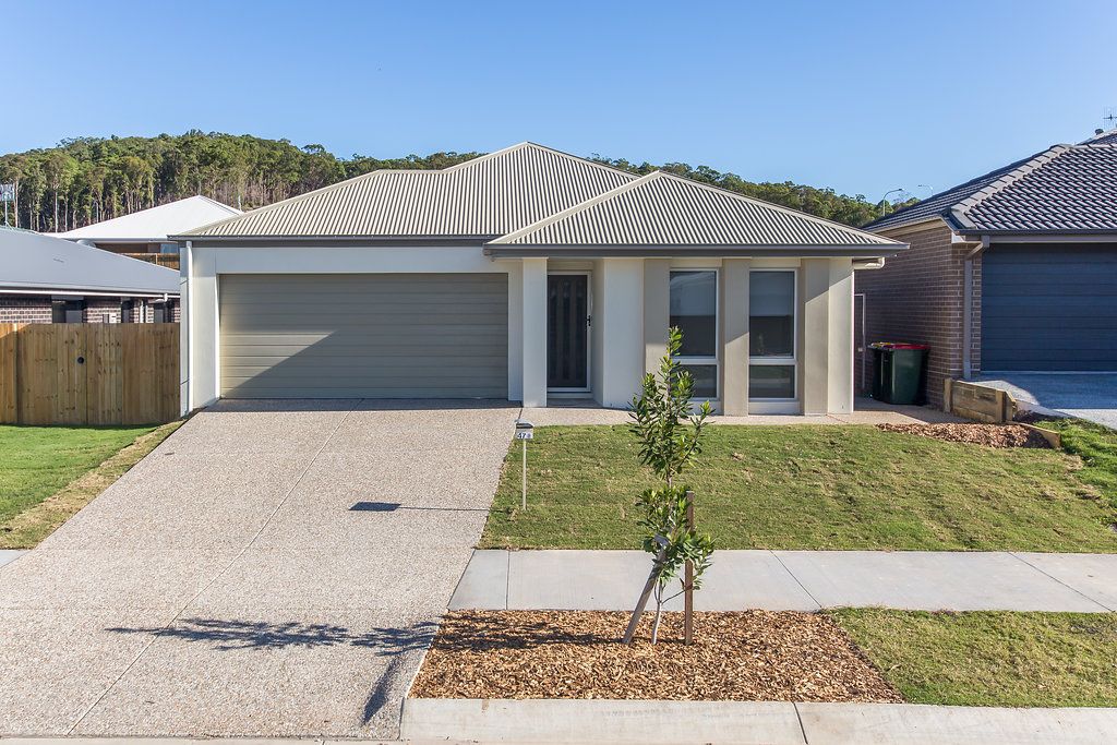 47 Grebe Crescent, BLI BLI, QLD 4560
