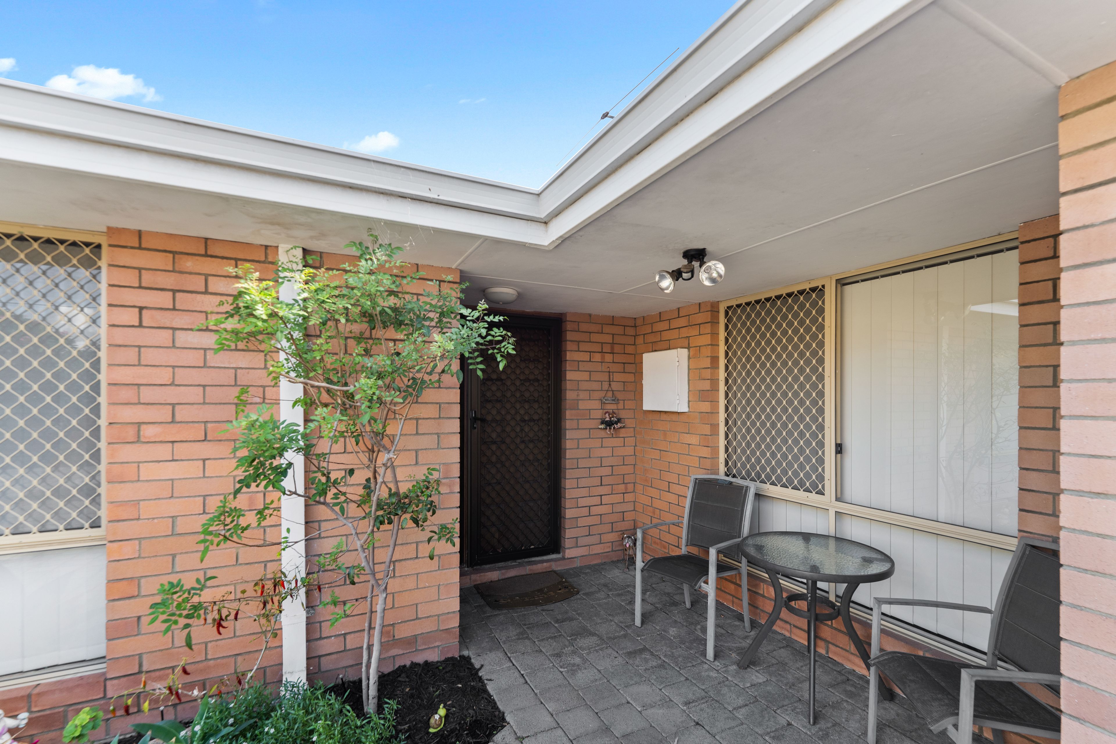 48b Regan Street, Rockingham, WA 6168