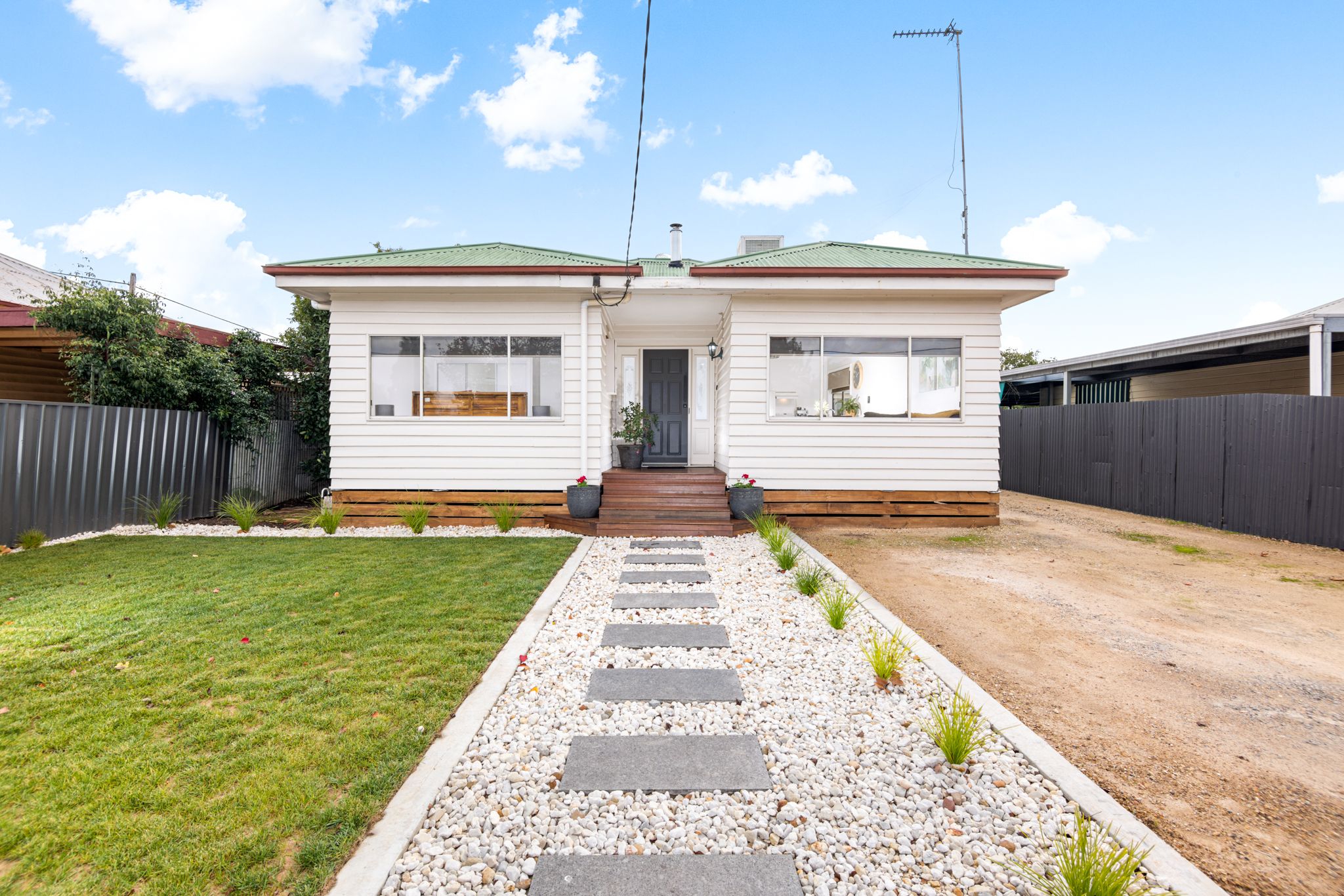 3 Duff Street, Horsham VIC 3400
