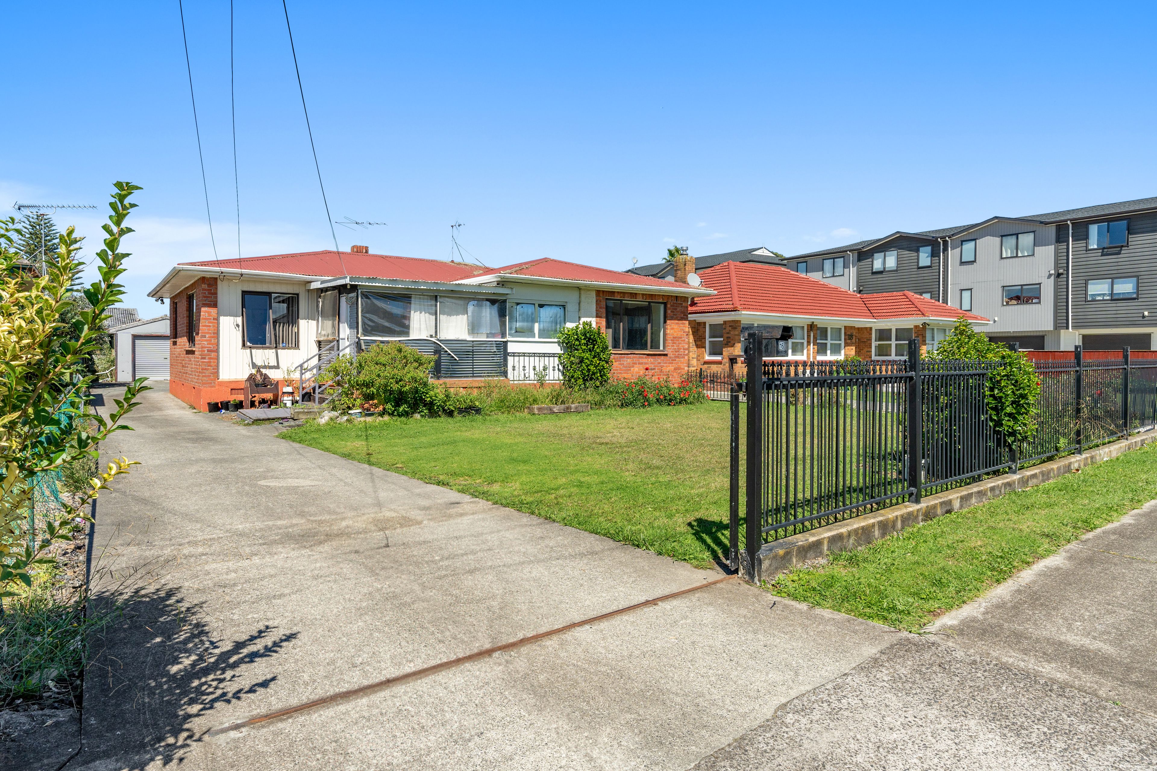 16 Charles Street, Papatoetoe, Manukau City