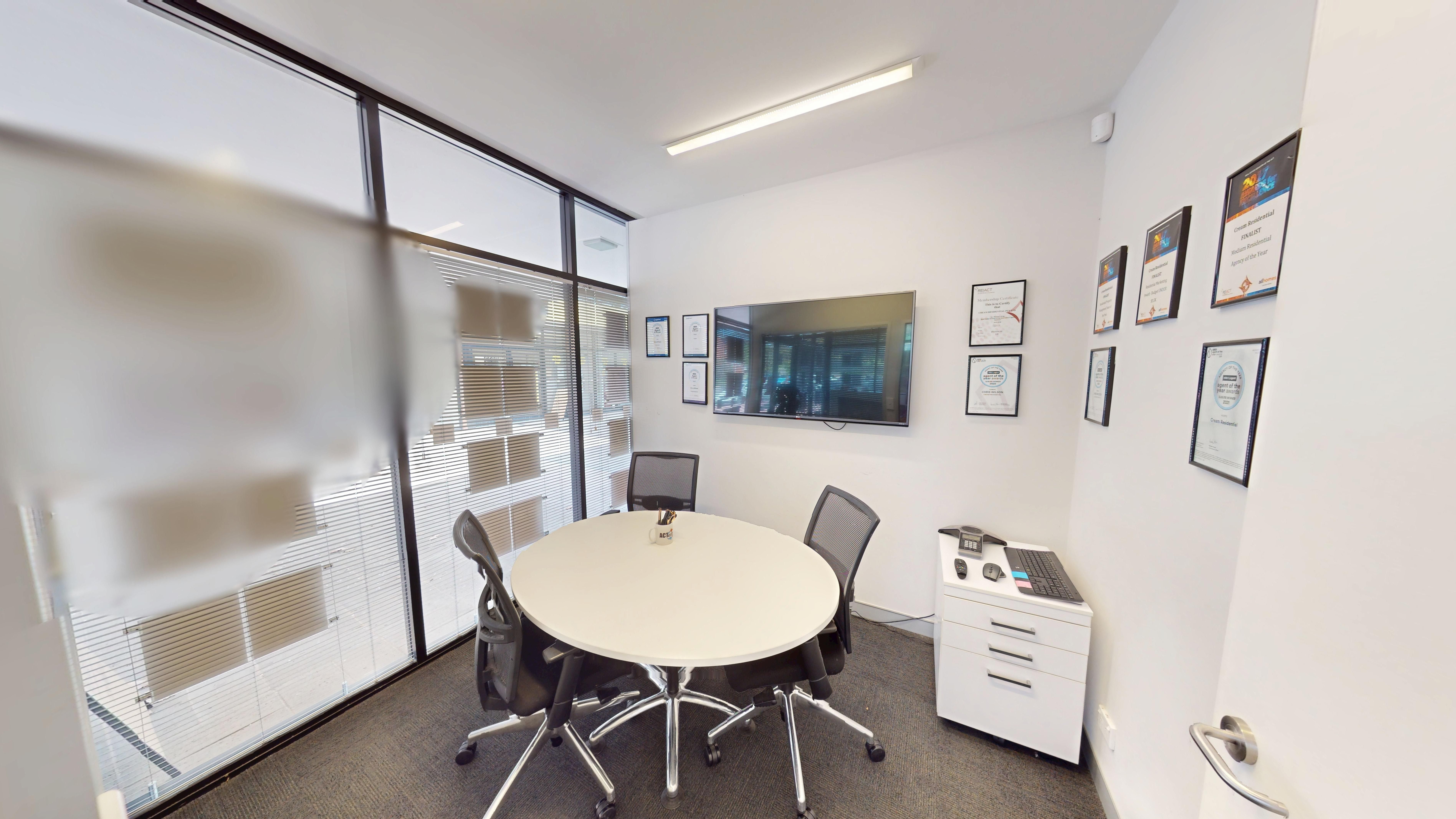 6/2-14 Hughes Place, Hughes, ACT 2605
