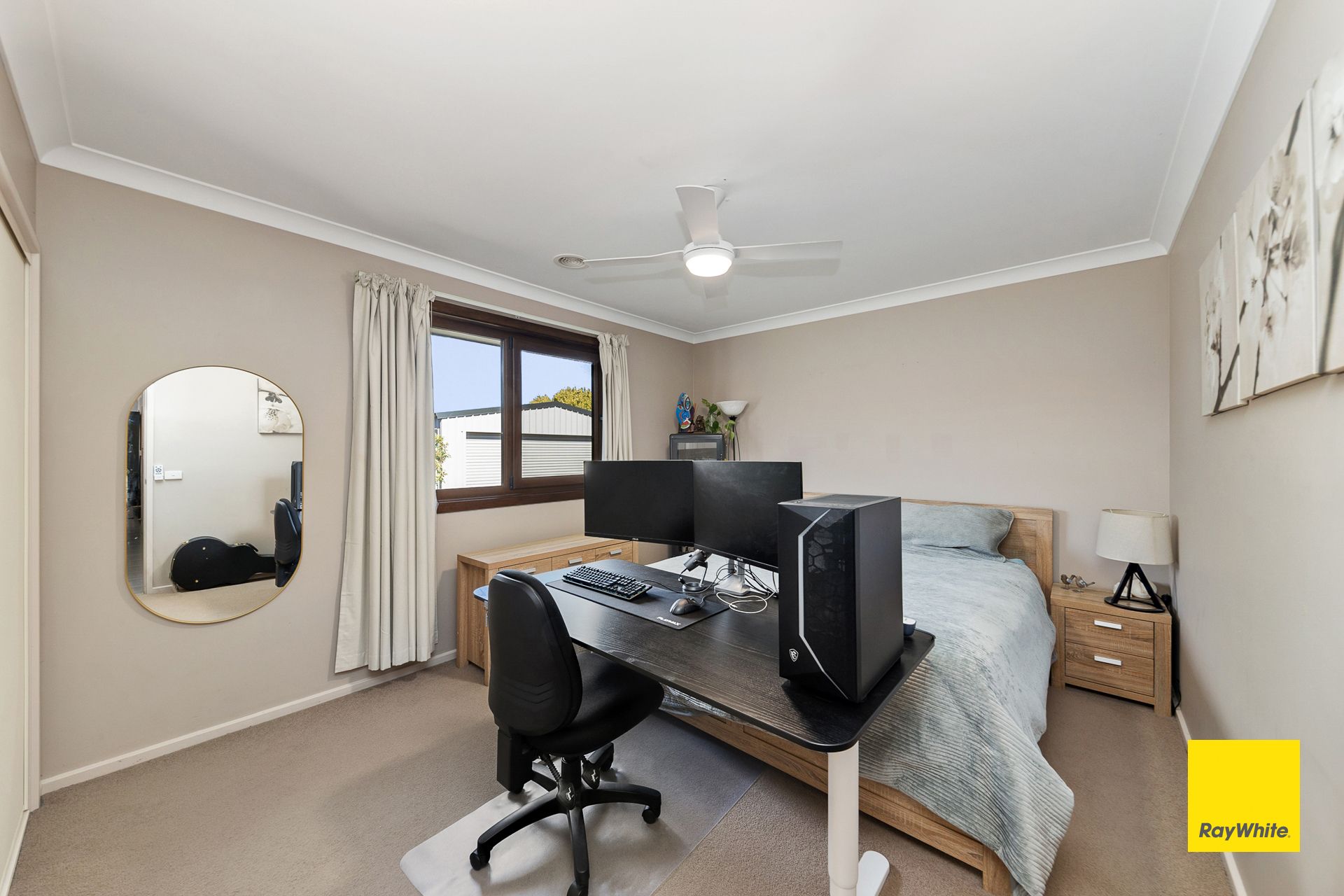 22 Larmer Street — photo 15 of 25