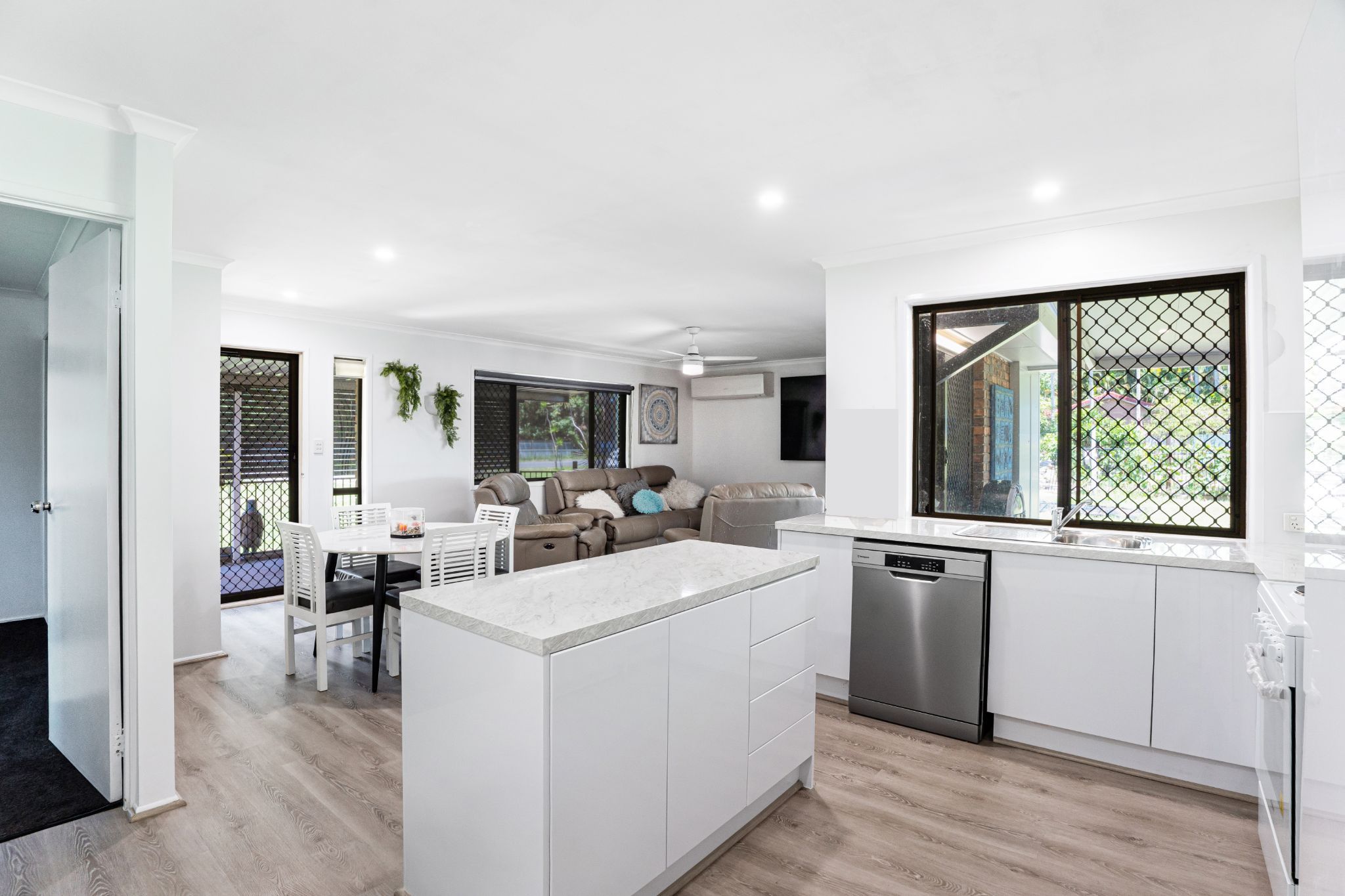 521 Bestmann Road, Ningi, QLD 4511