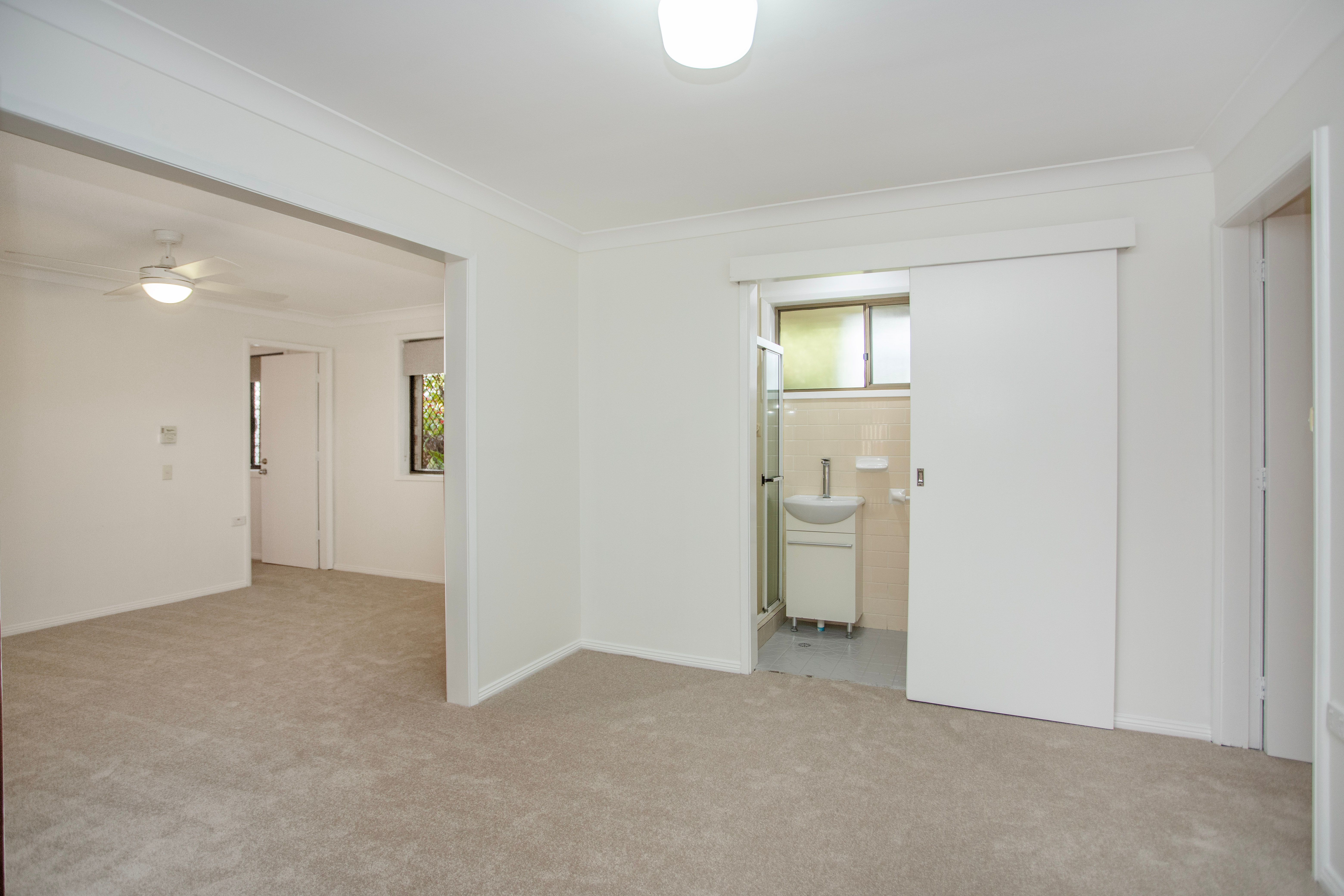 37 Dugdale Avenue — photo 17 of 30