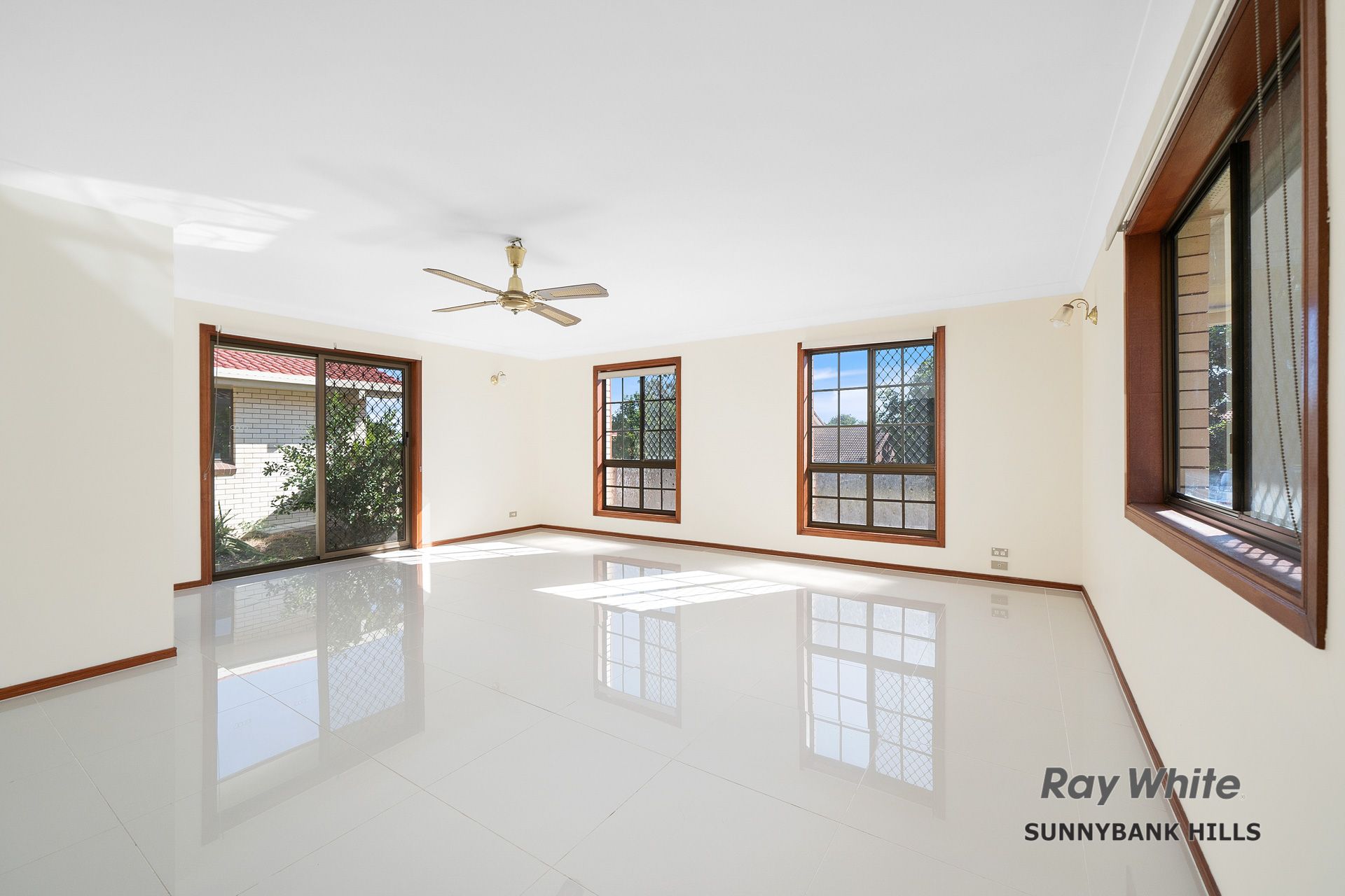 21 Cherrywood Street, Sunnybank Hills, QLD 4109