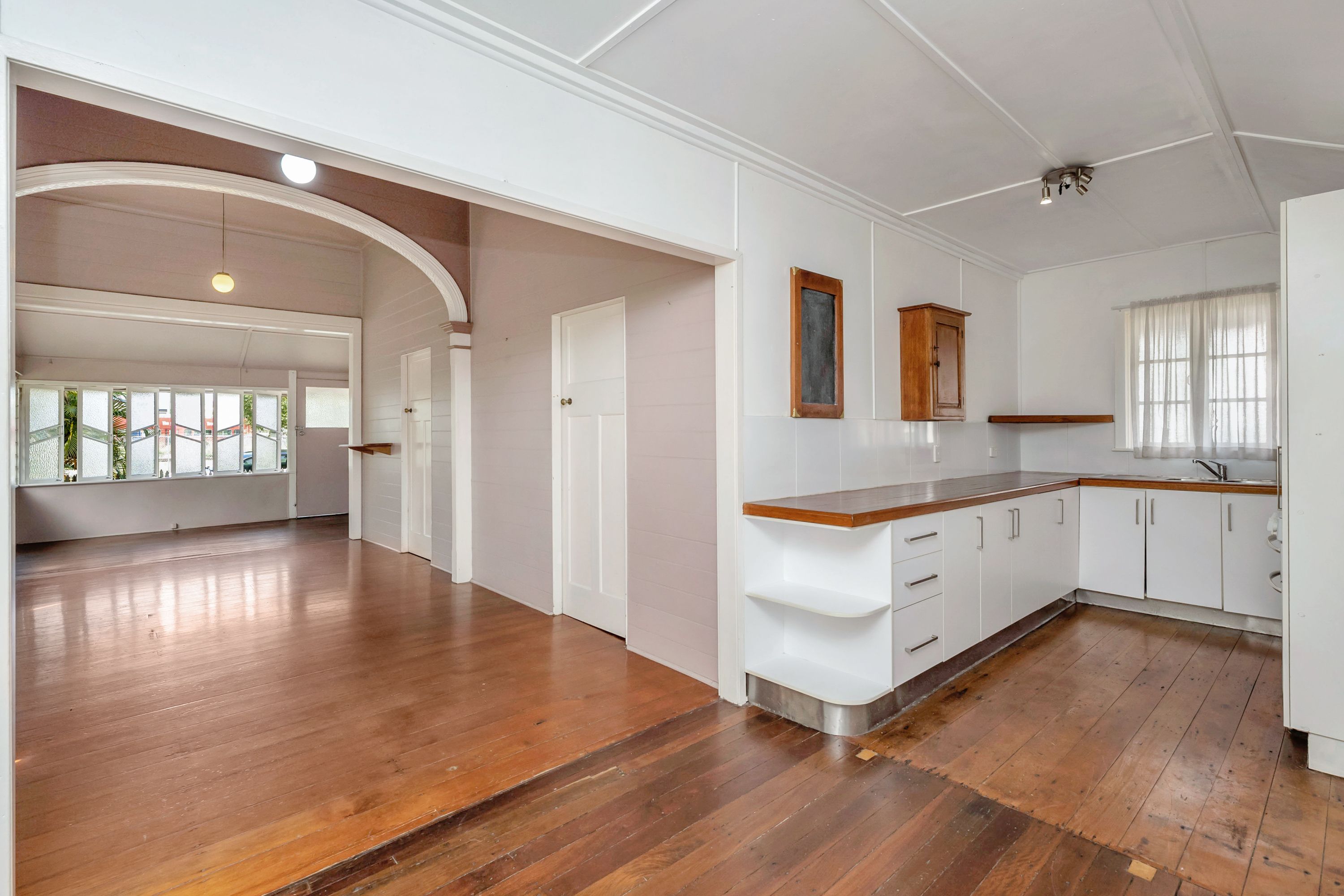 16 Perkins Street, South Townsville, QLD 4810 Sold House Ray White