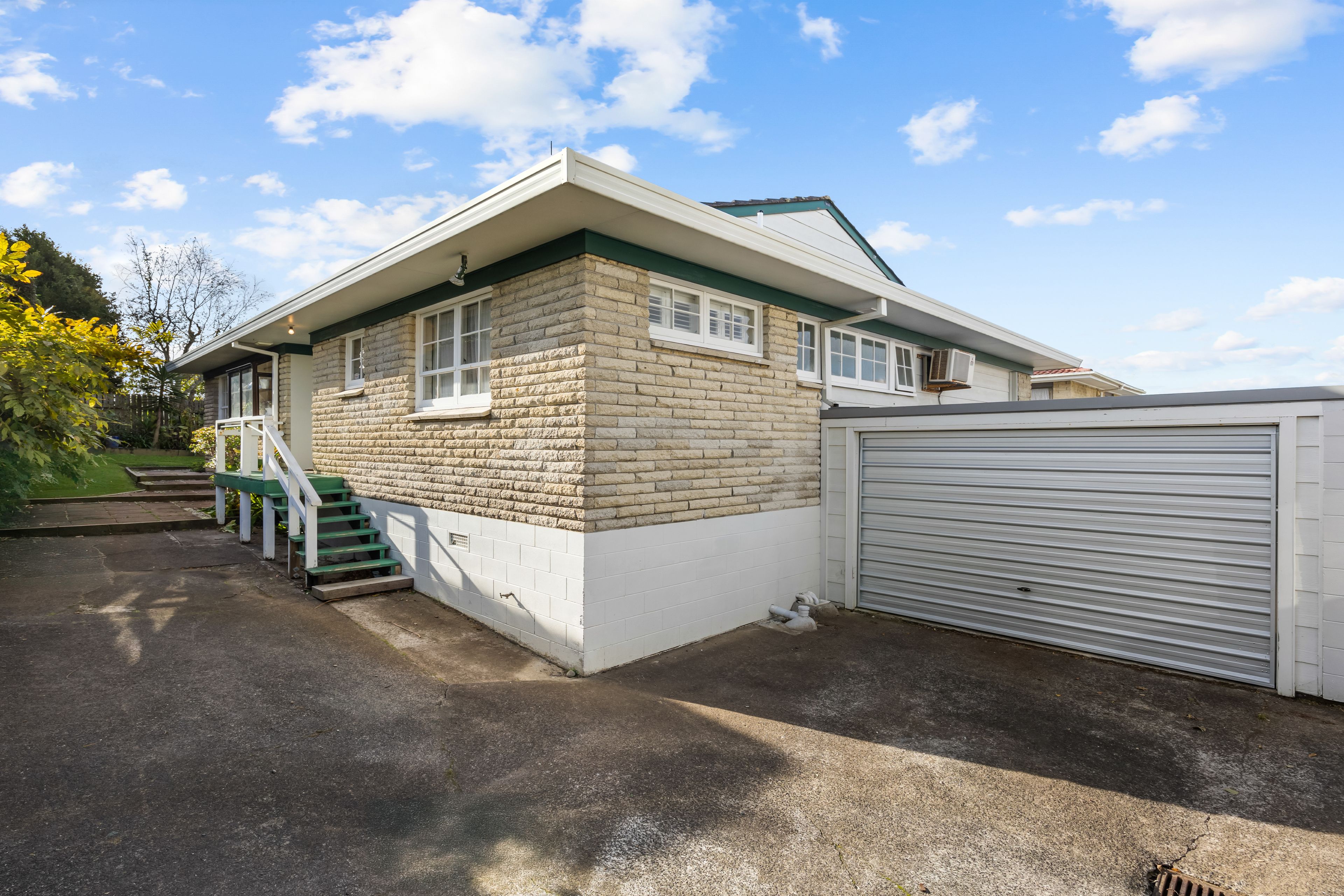 1/208 Pakuranga Road, Pakuranga Heights, Manukau City