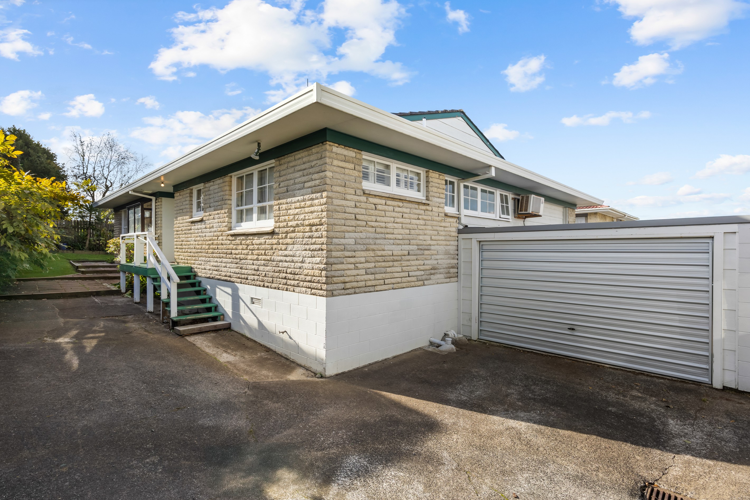 1/208 Pakuranga Road, Pakuranga Heights, Manukau City