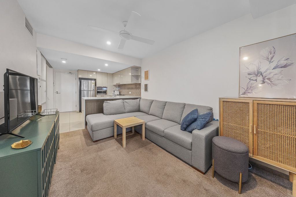 2213/35 Burdett Street — photo 4 of 15