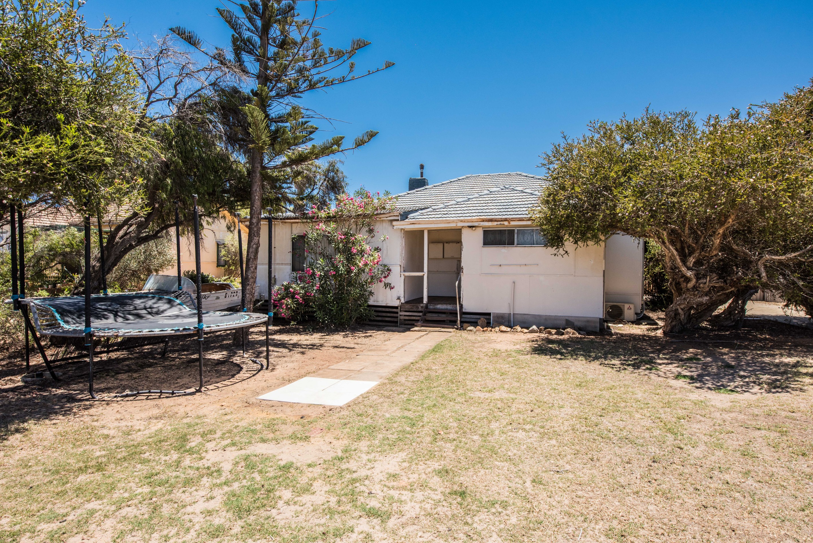 21 Dampier Street, Beachlands, WA 6530