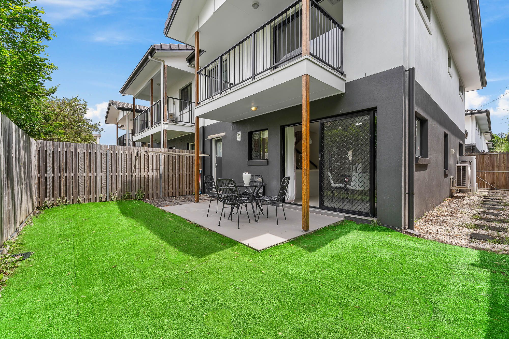 156 Padstow Road, Eight Mile Plains QLD 4113