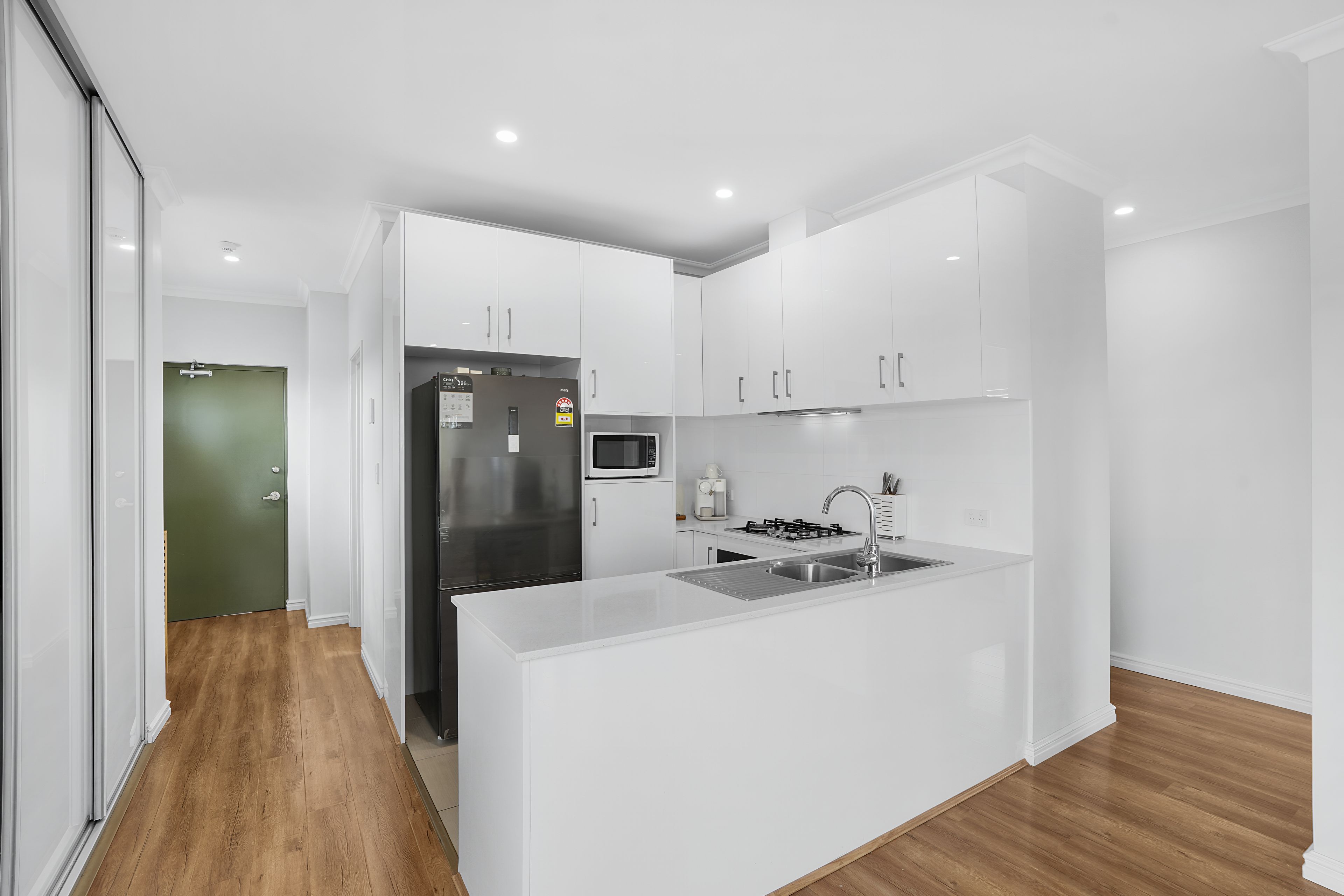 7/253 Robinson Avenue — photo 5 of 18