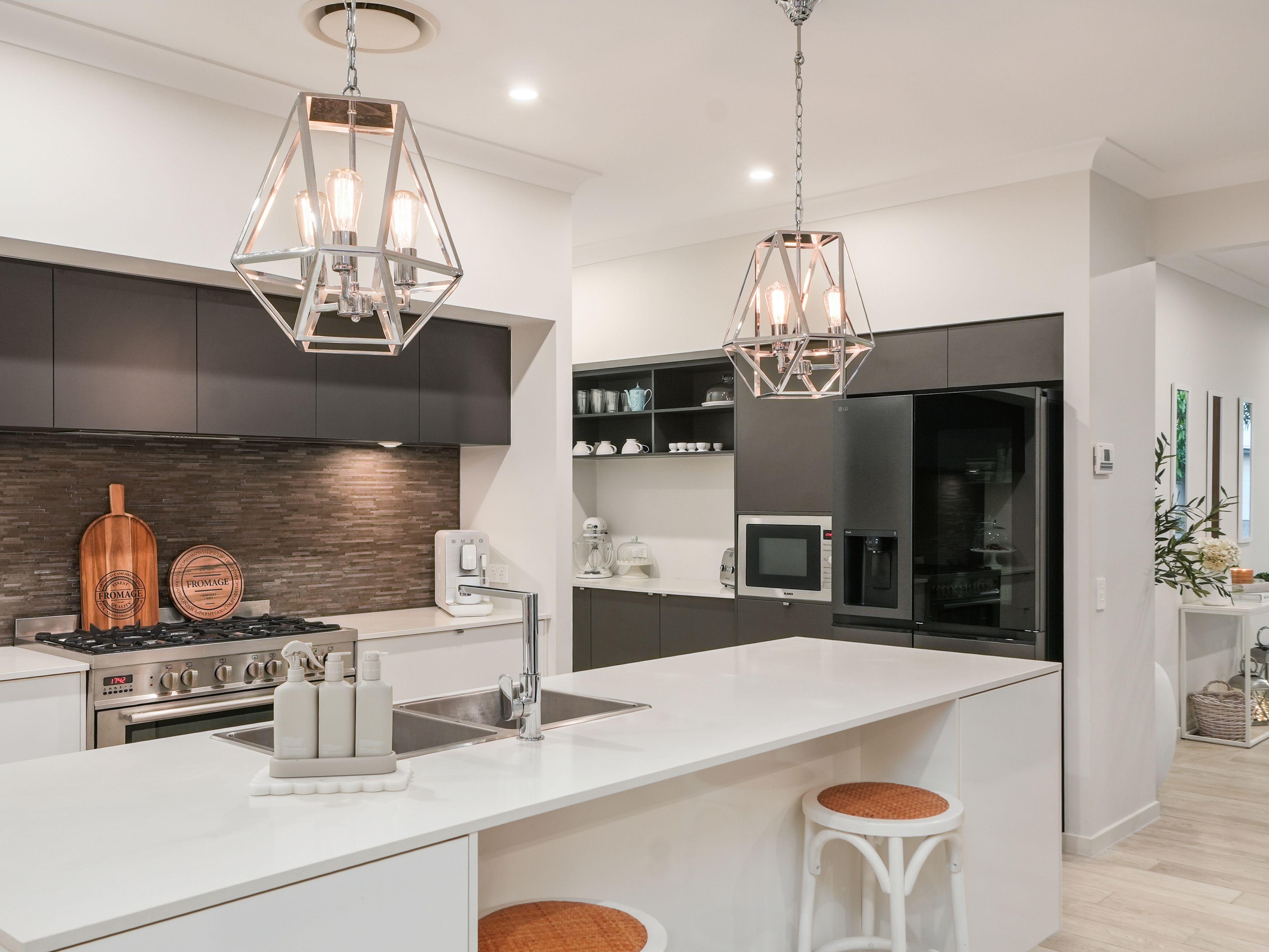 10 Fitzroy Street — photo 13 of 30