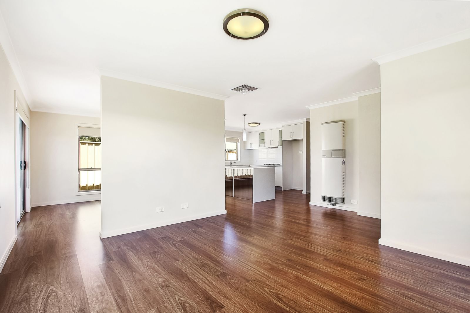 2/9 Donnolley Court, Lavington, NSW 2641